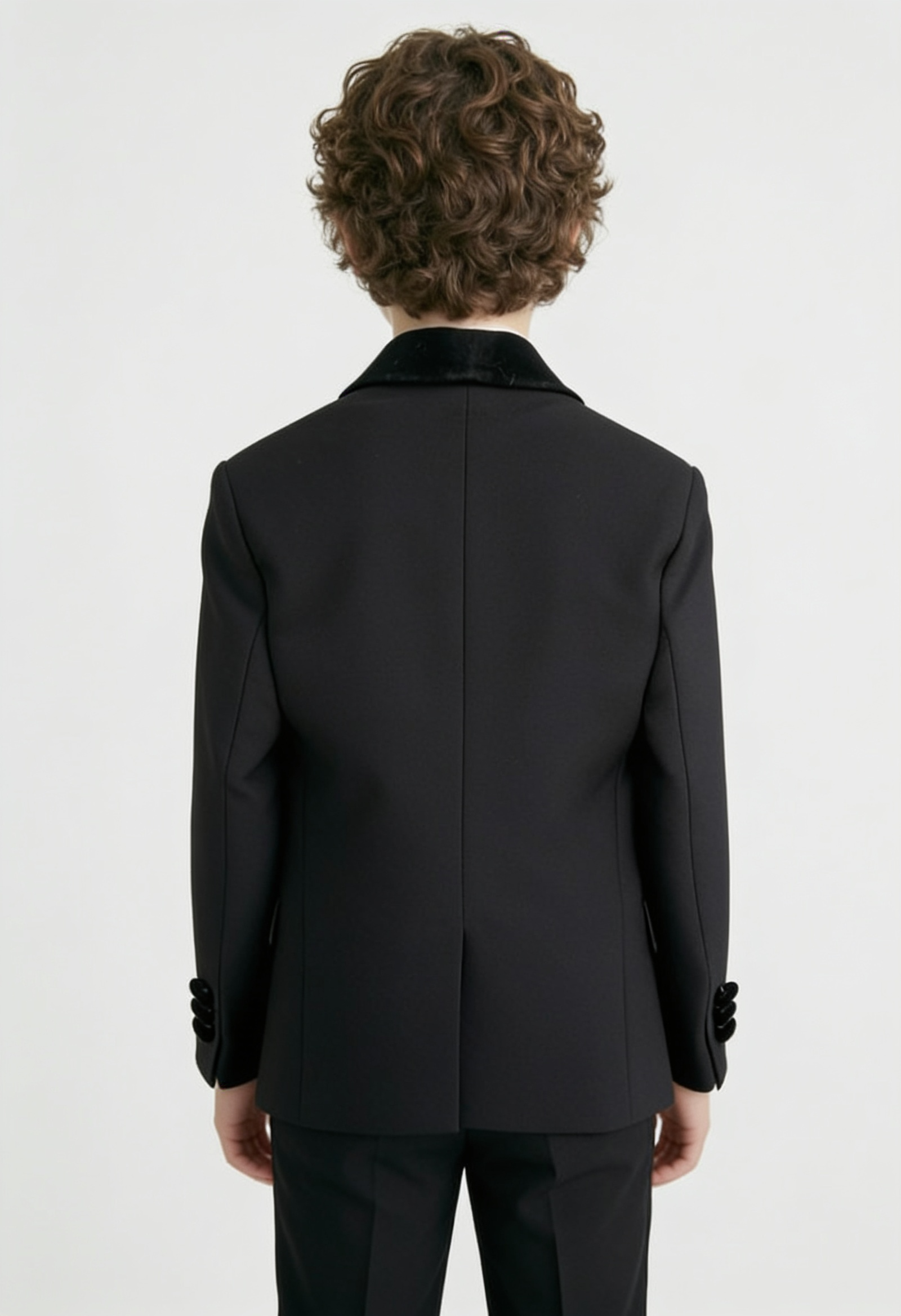 Traje de esmoquin de terciopelo para niño con cuello chal, de 4 y 5 piezas, en Negro