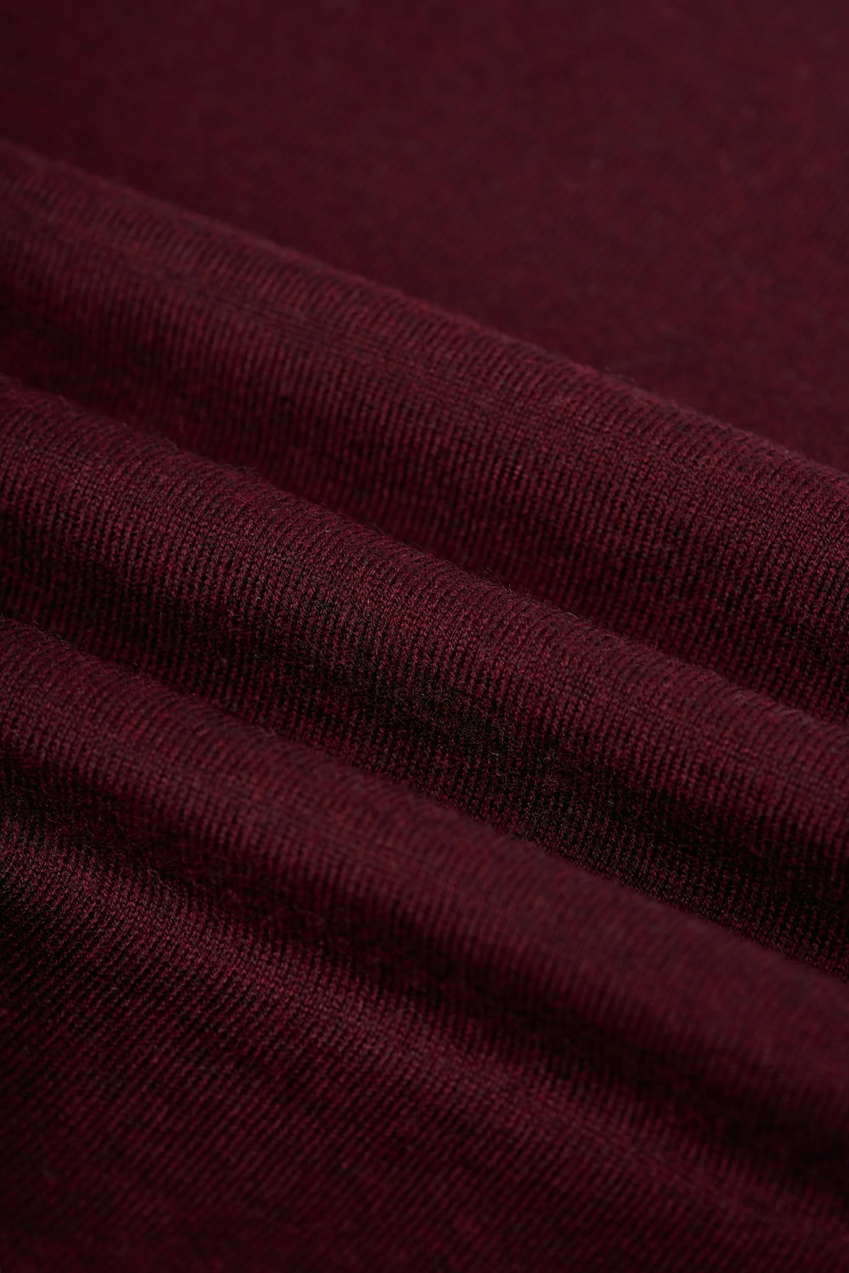 Men's Merino Wool High Neck Knitted Jumper – Cavani Colt Wine fabric picture