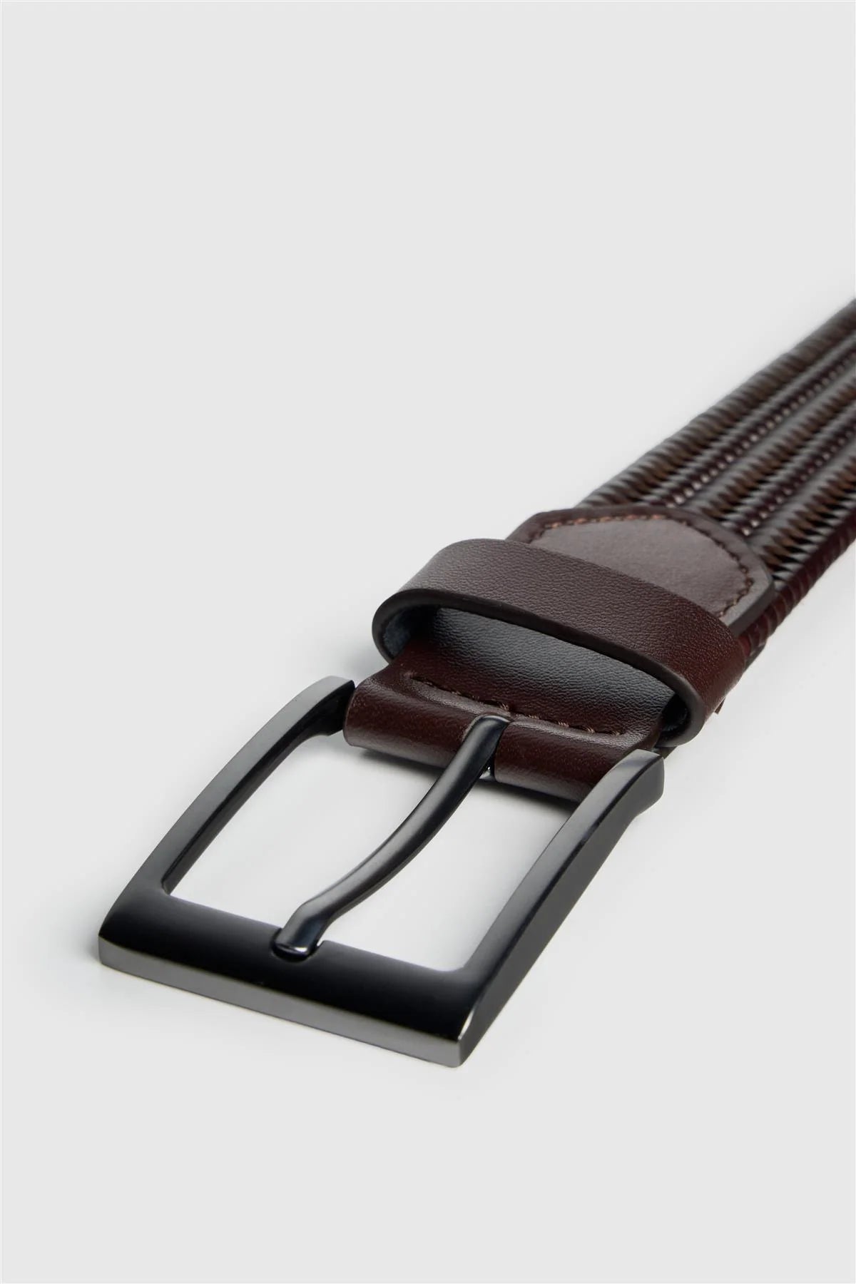 Men’s Genuine Braided Woven Belt with Matte Black Buckle - Cavani Brown detail