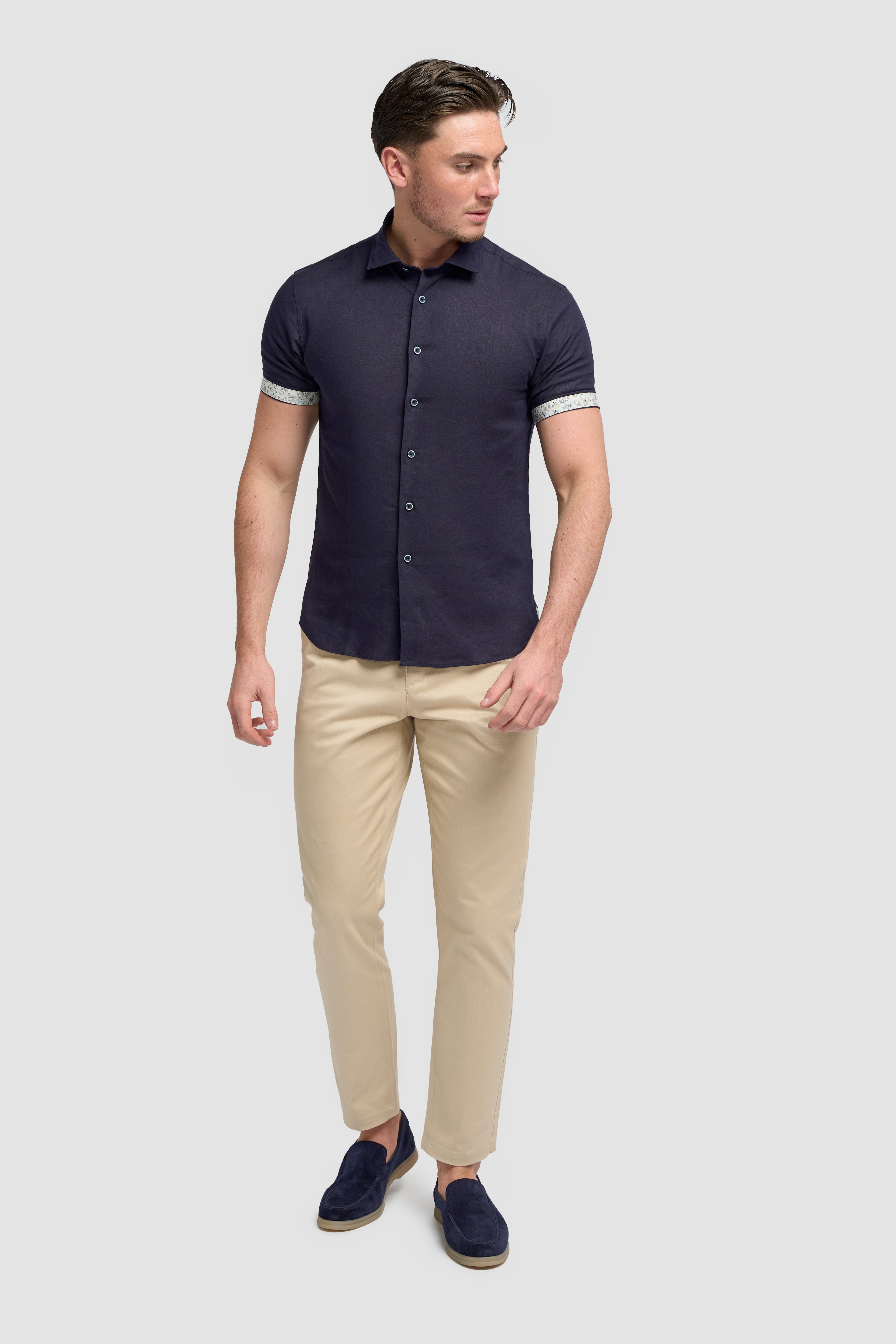 Men’s Linen Blend Short Sleeve Shirt with Cuff Trim - Matera - Navy Model Front Picture