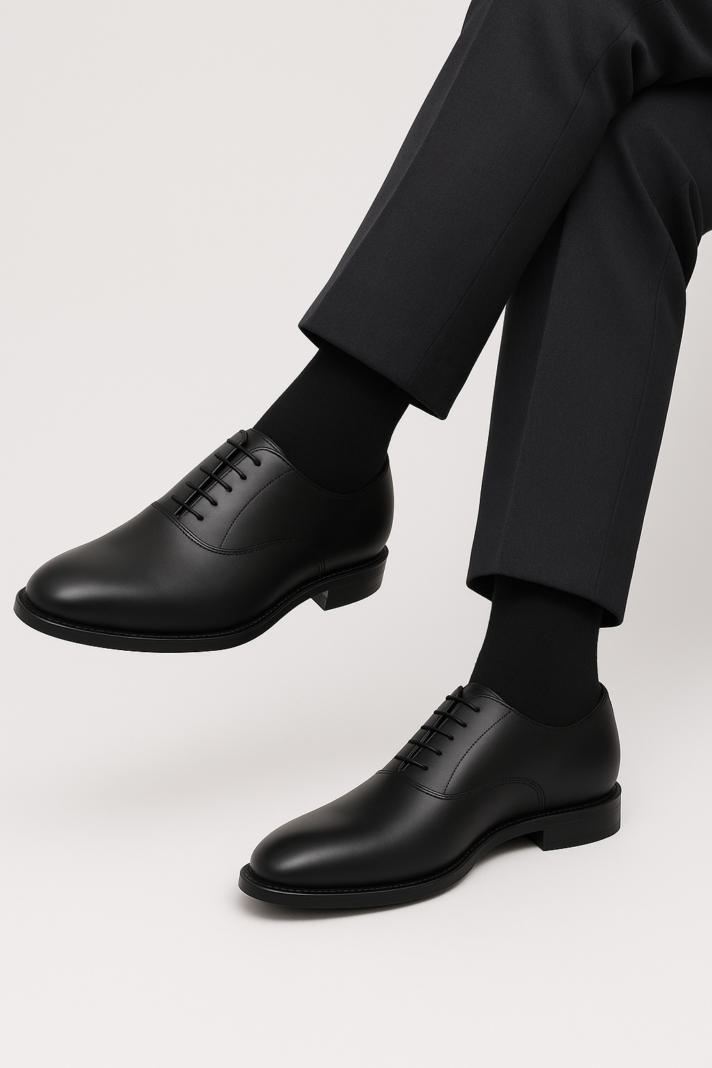 Men’s Matt Oxford Shoes - Soho - Black Model Picture