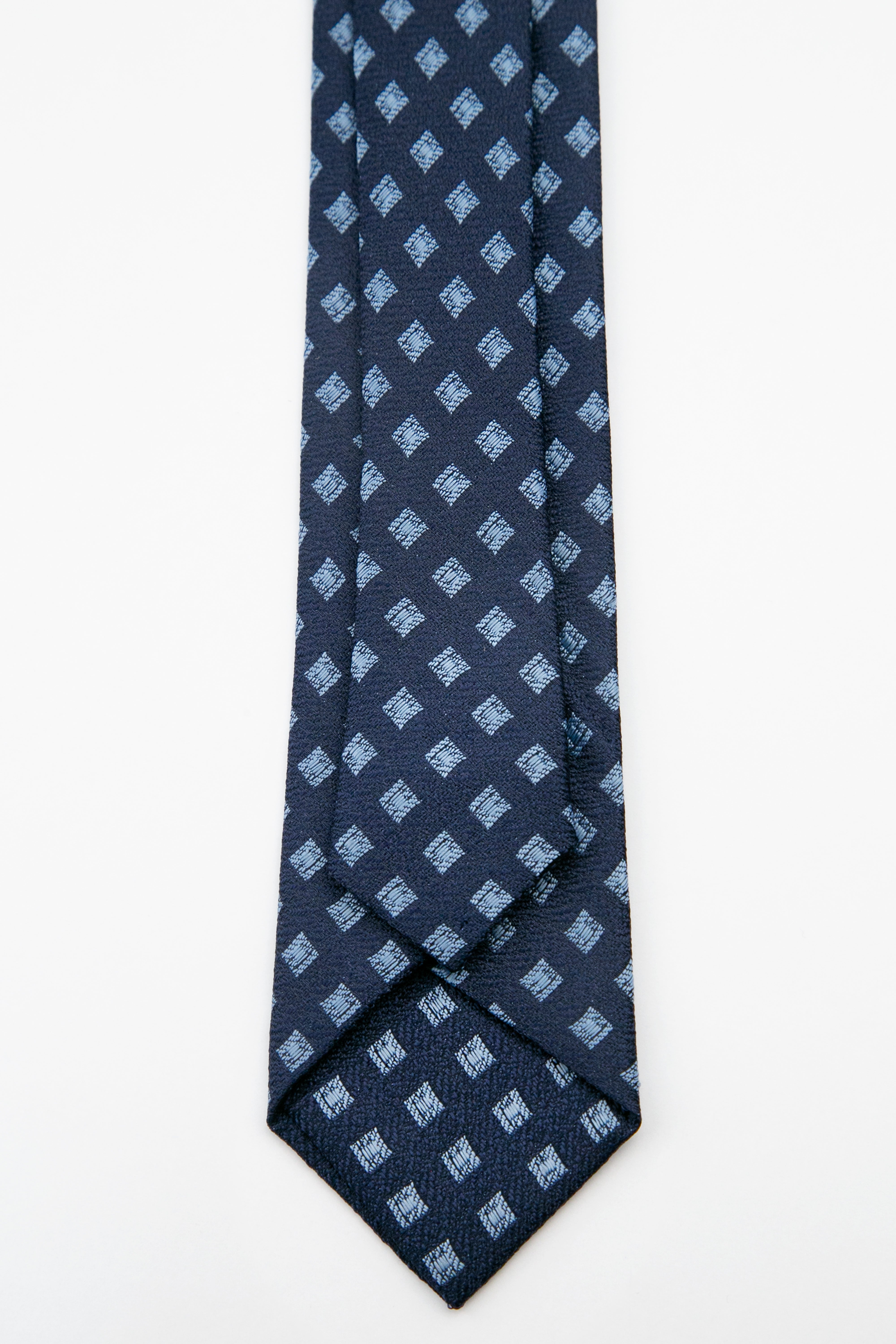Men’s Textured Diamond Slim Tie & Pocket Square Set - Navy Blue Back Picture