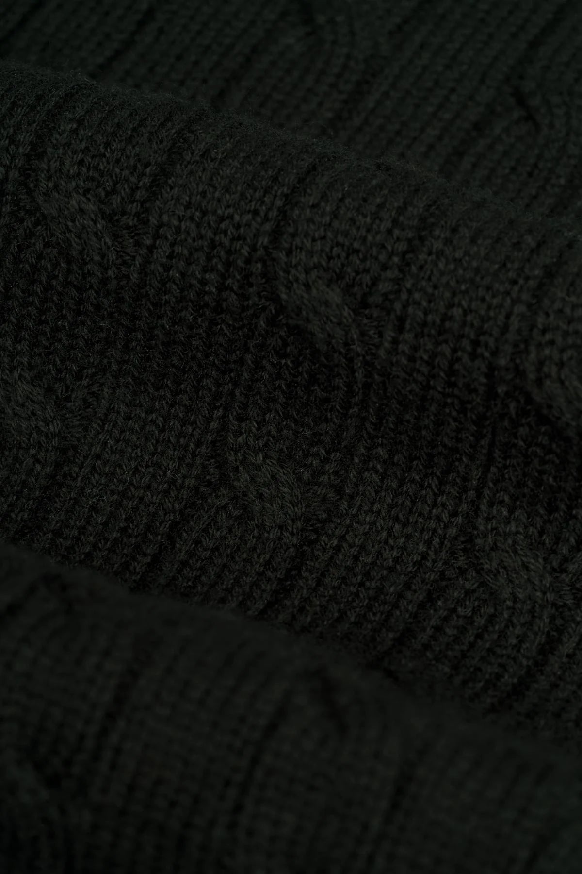 Men’s Wool Cable Knit Pullover Jumper - Foston - Green Fabric Picture