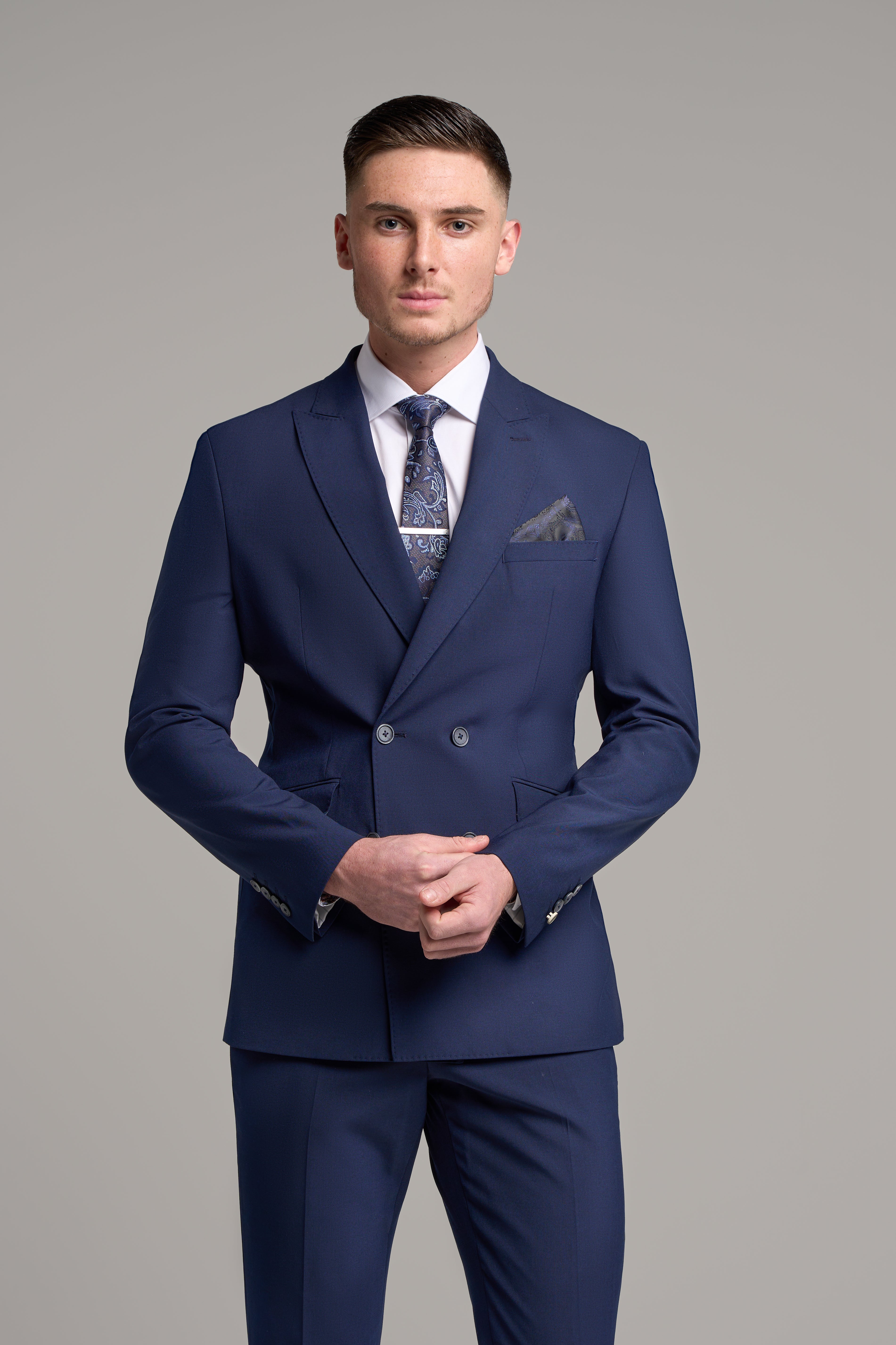 Men’s Wool Mix Double Breasted Suit Jacket – VICTORIOUS -  Navy Blue Model Picture