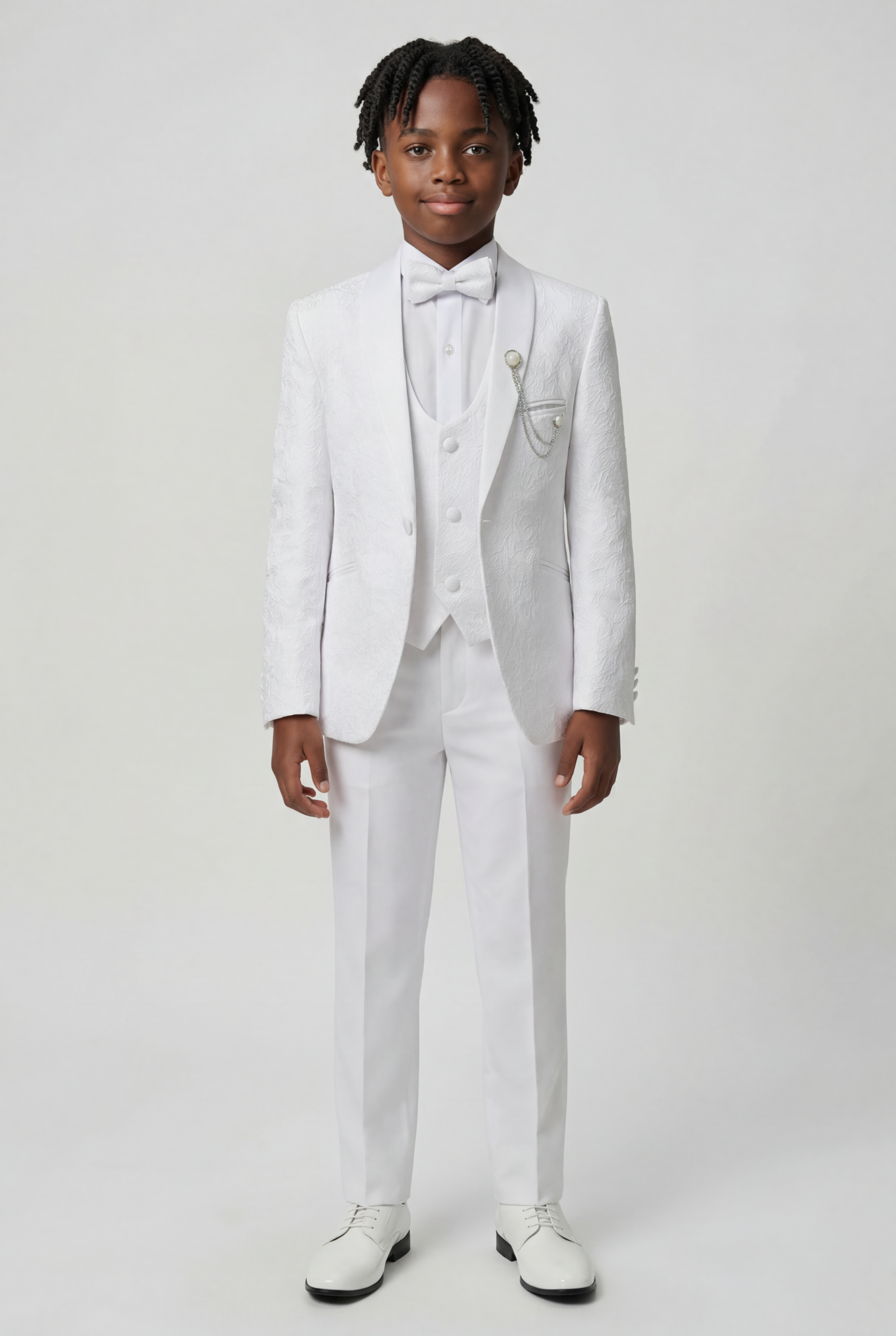 Erkek Çocuk 5 Parça Beyaz Çiçekli Dokulu İlk Komünyon Smokin Takımı - Beyaz