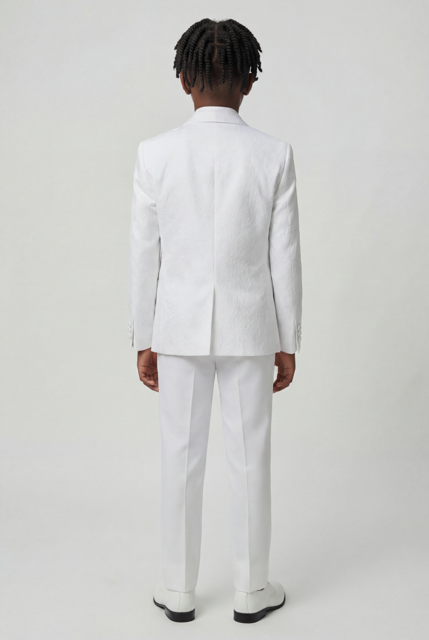 Erkek Çocuk 5 Parça Beyaz Çiçekli Dokulu İlk Komünyon Smokin Takımı - Beyaz