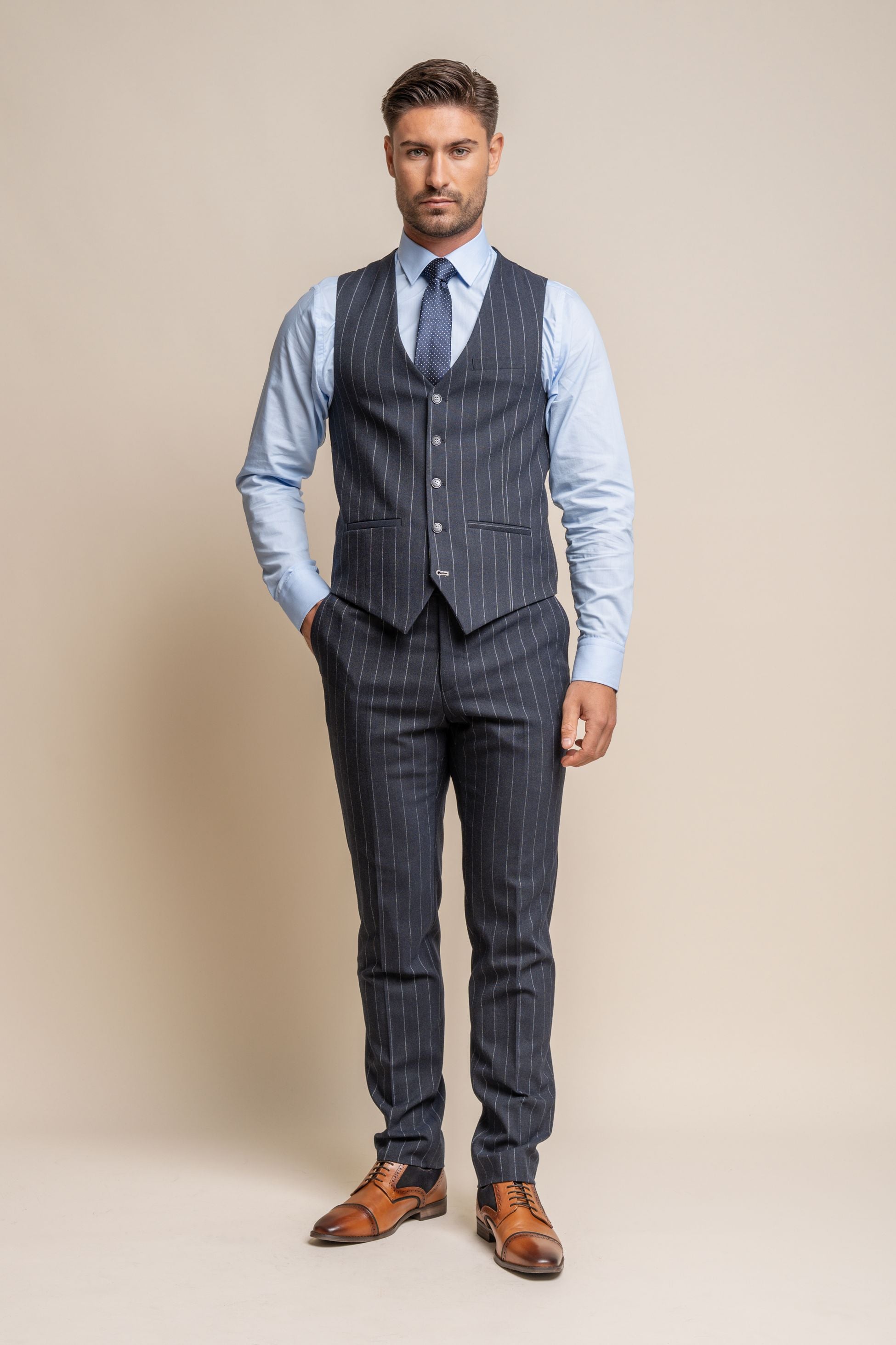Herren Nadelstreifen Slim Fit Marineblauer Anzug - Invincible - Marineblau