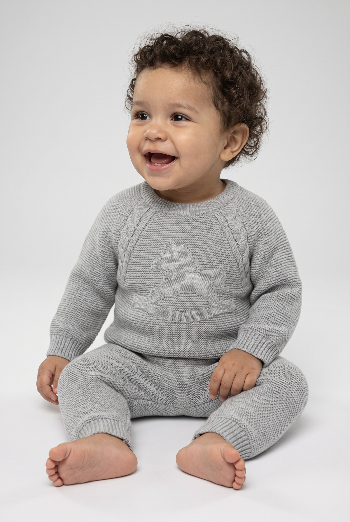 Completo 2 pezzi per neonato, composto da maglione e jogger in maglia con cavallo a dondolo - 26010 Grigio
