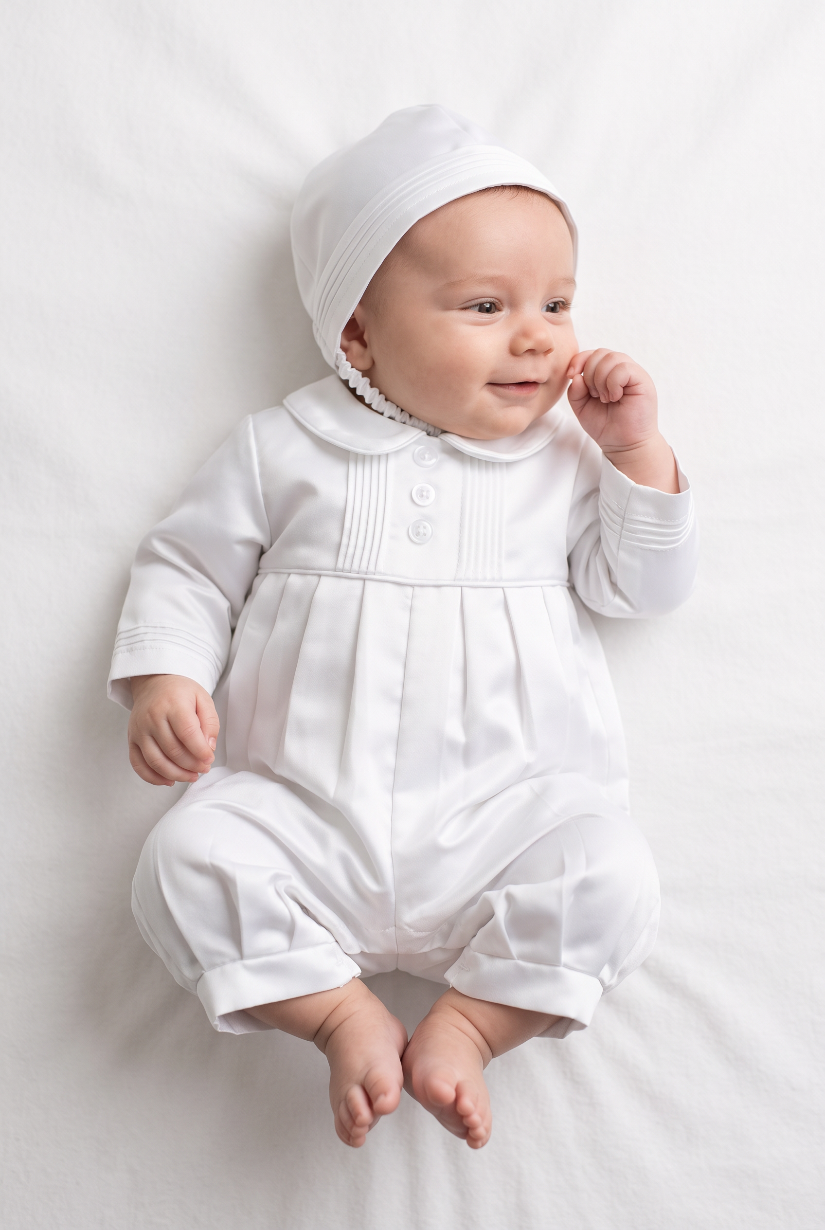 Conjunto de pelele de bautizo de satén Blanco para bebé niño con gorrito a juego