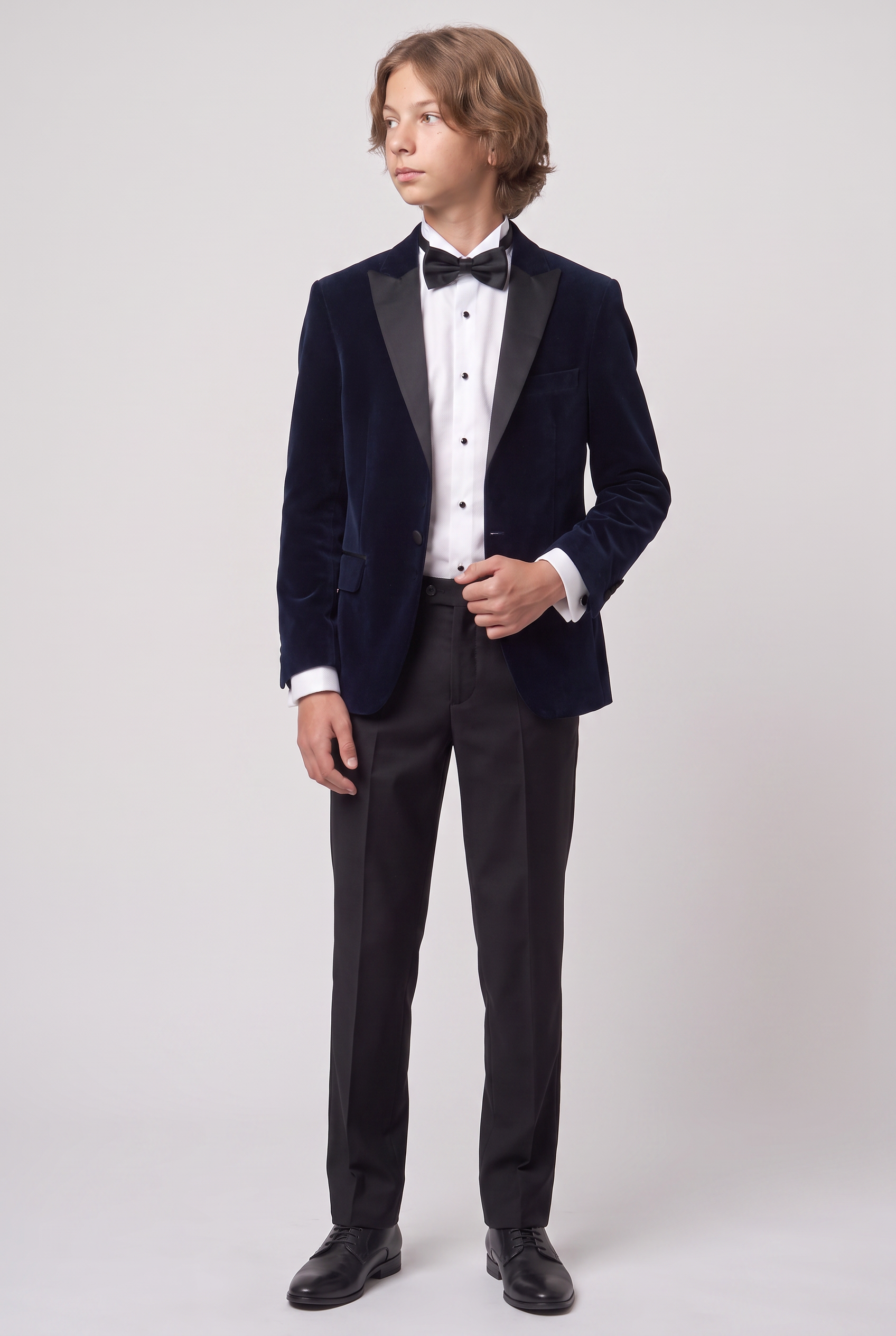 Jungen Samt-Sakko mit Satin-Revers für festliche Anlässe - Mayfair - Marineblau