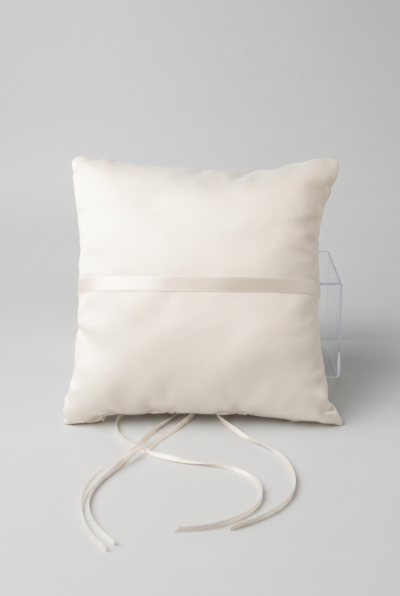 Elegant Wedding Ring Bearer Pillow with Pearl Lattice & Ribbon Detail - Ivory