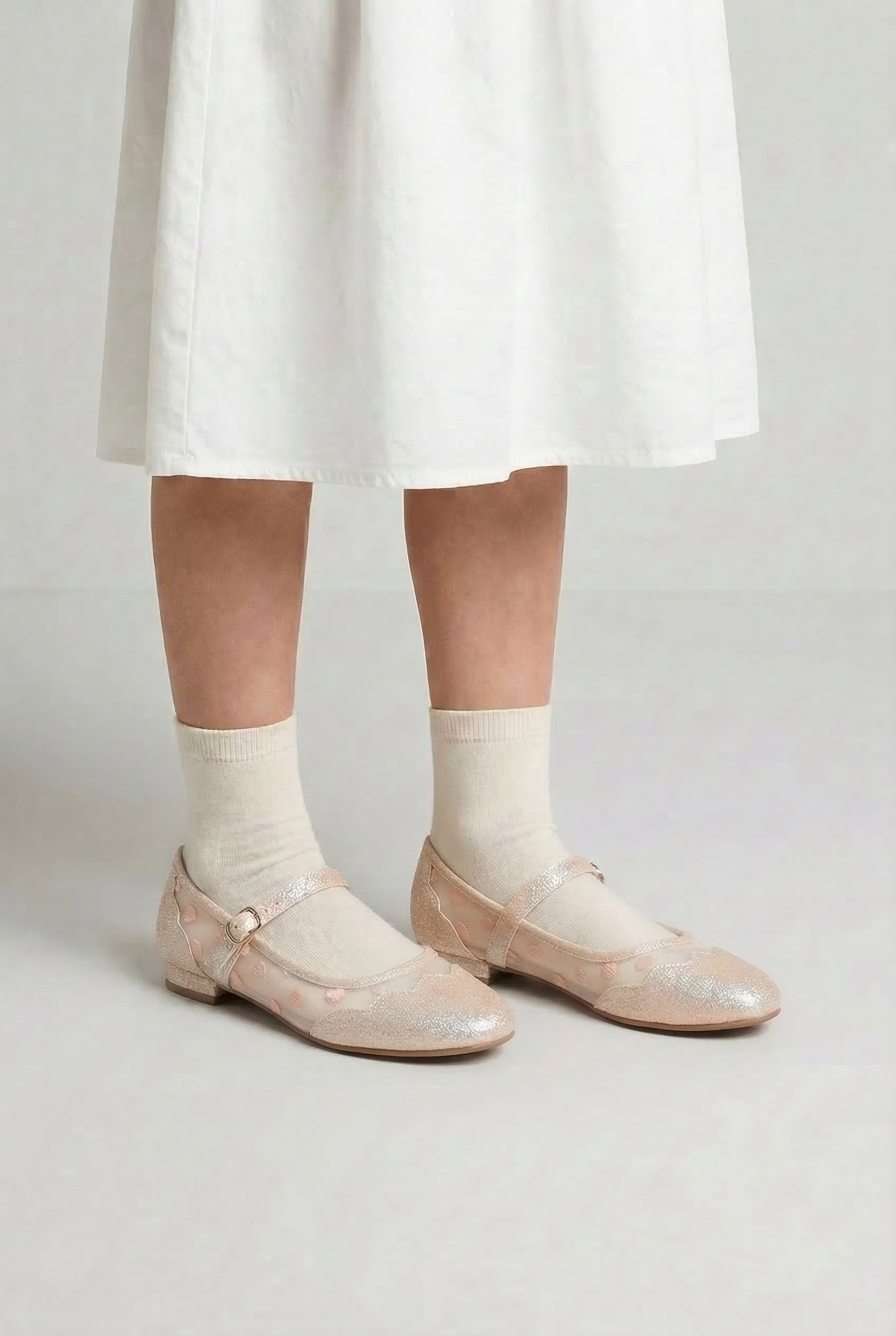 Girls Heart Mesh Mary Jane Flat Shoes - Julianna Pink Model Picture