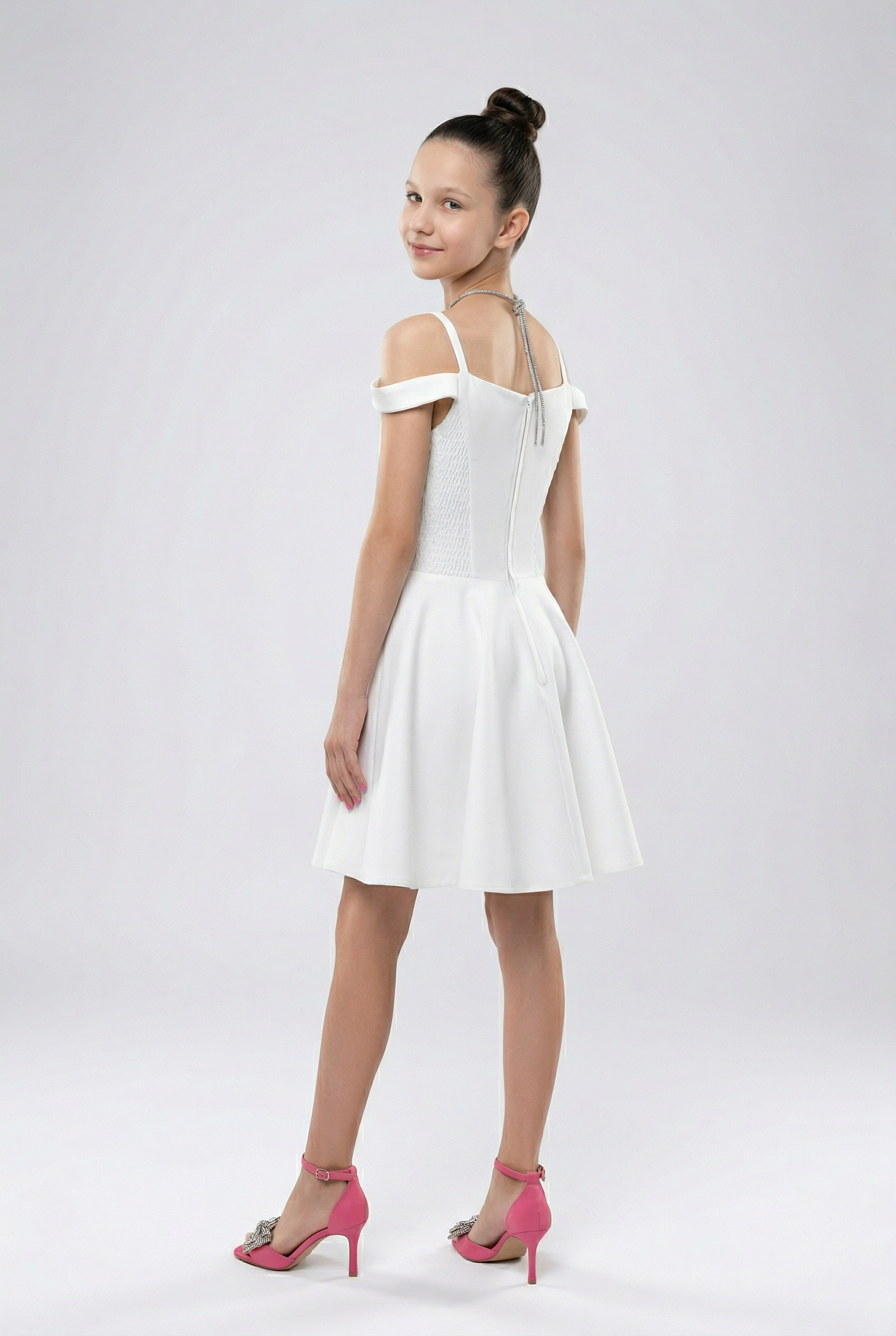 Vestido de fiesta para niñas con escote off-shoulder y cuerpo ajustado - Blanco