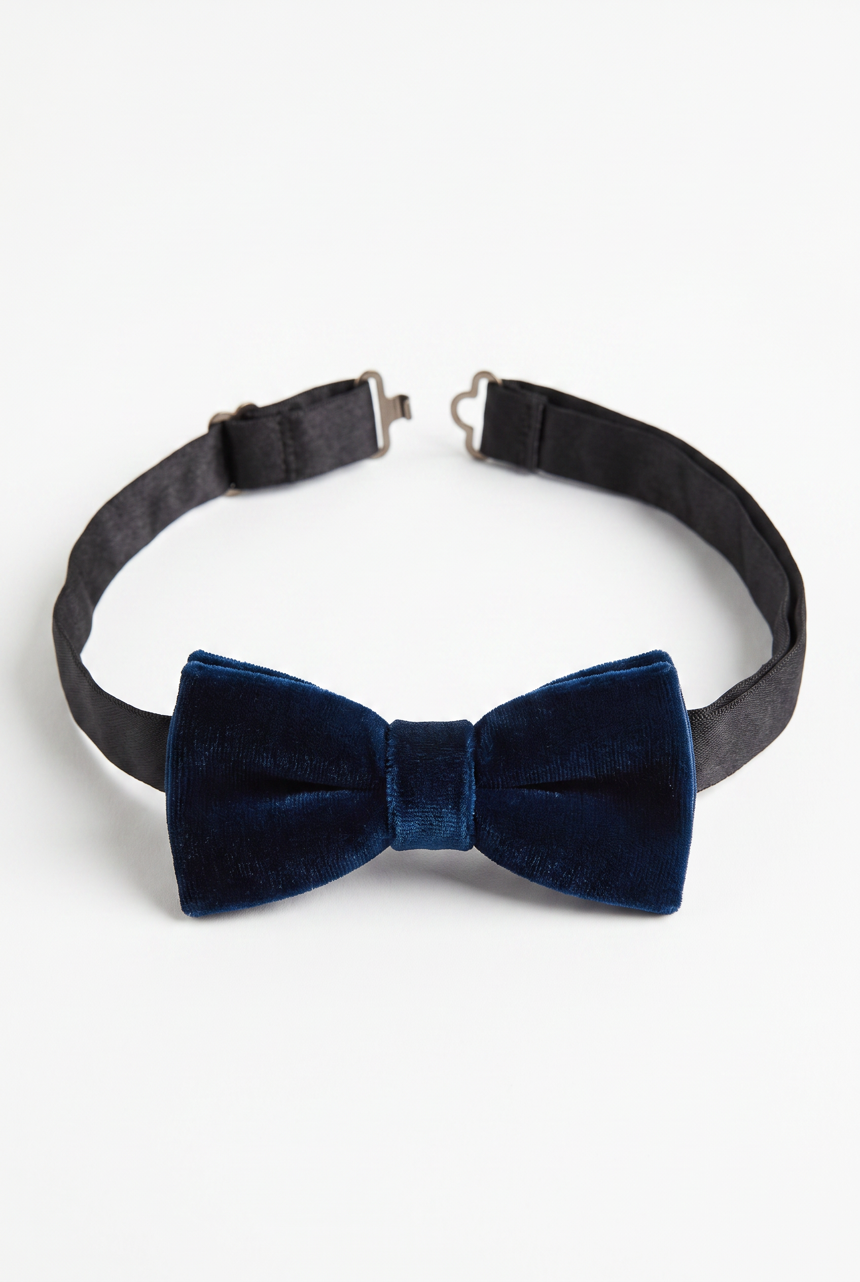 Kids Bow Tie – Adjustable Pre-Tied Bow Tie for Boys -  Velvet Navy Picture