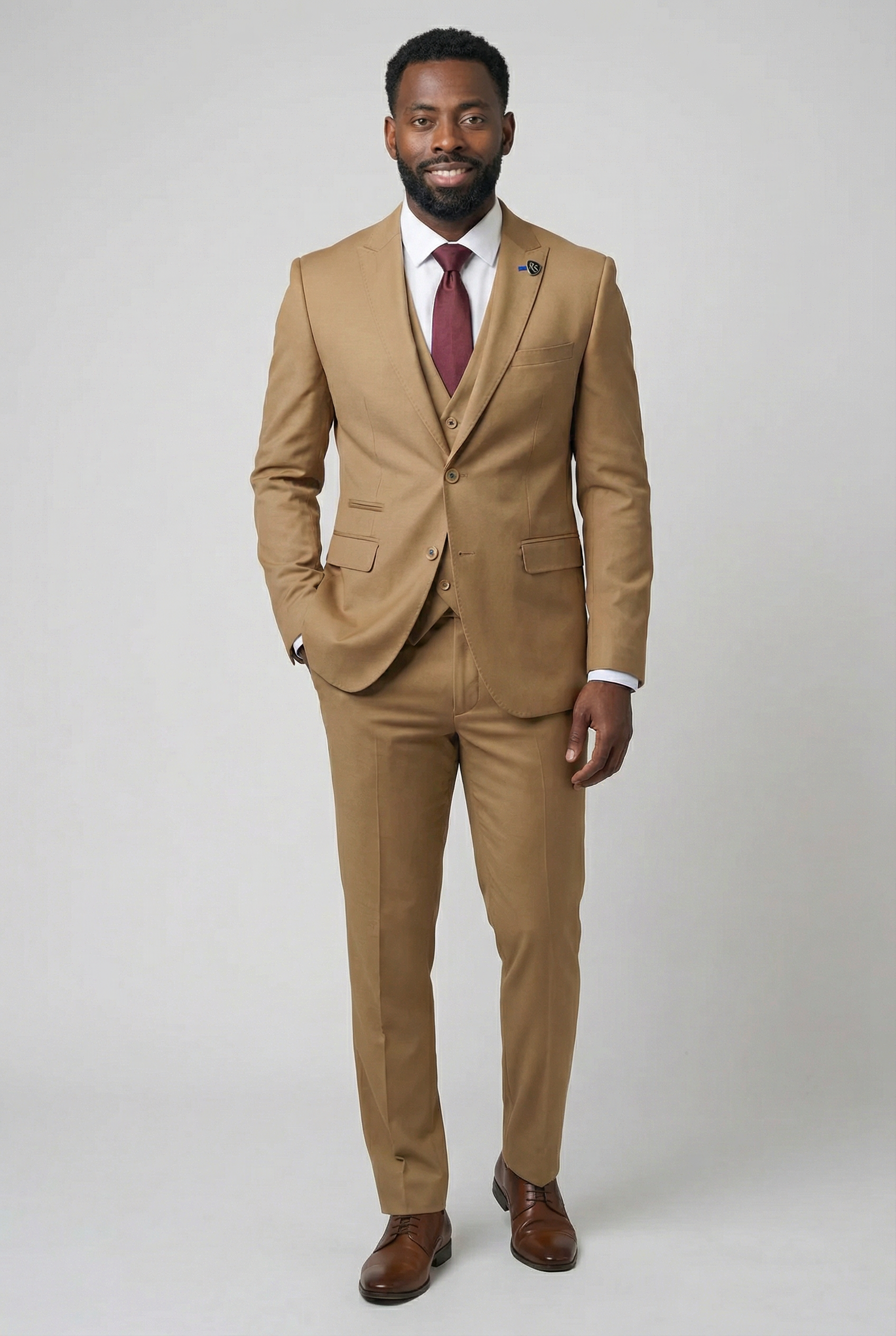 Traje formal de 3 piezas para hombre con chaleco cruzado - Jason - Mostaza