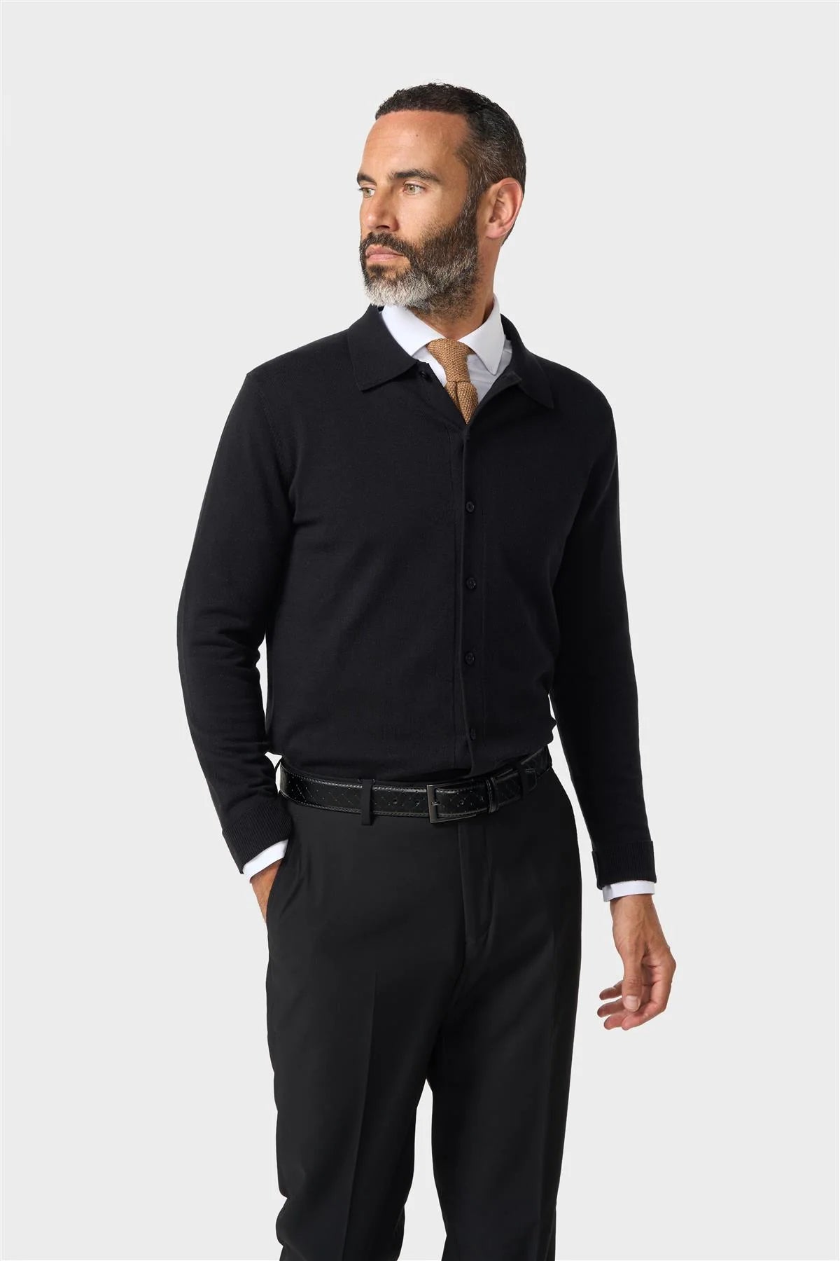 Men's Cotton Collared Button-Up Cardigan – Cavani Roselli Black model picture