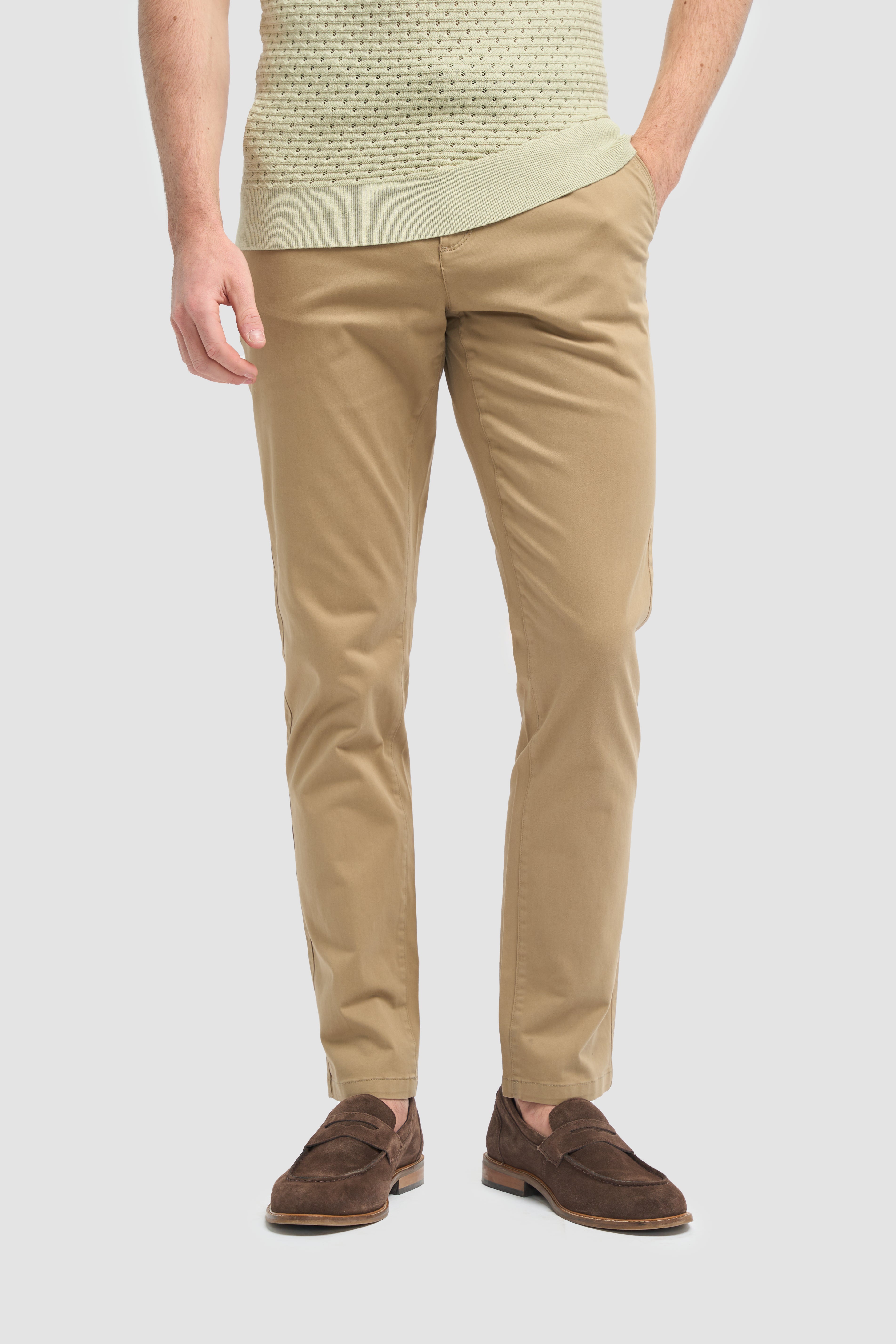 Herren Baumwoll-Slim-Fit-Chinohose - Hudson - Steingrau Trousers Front Picture