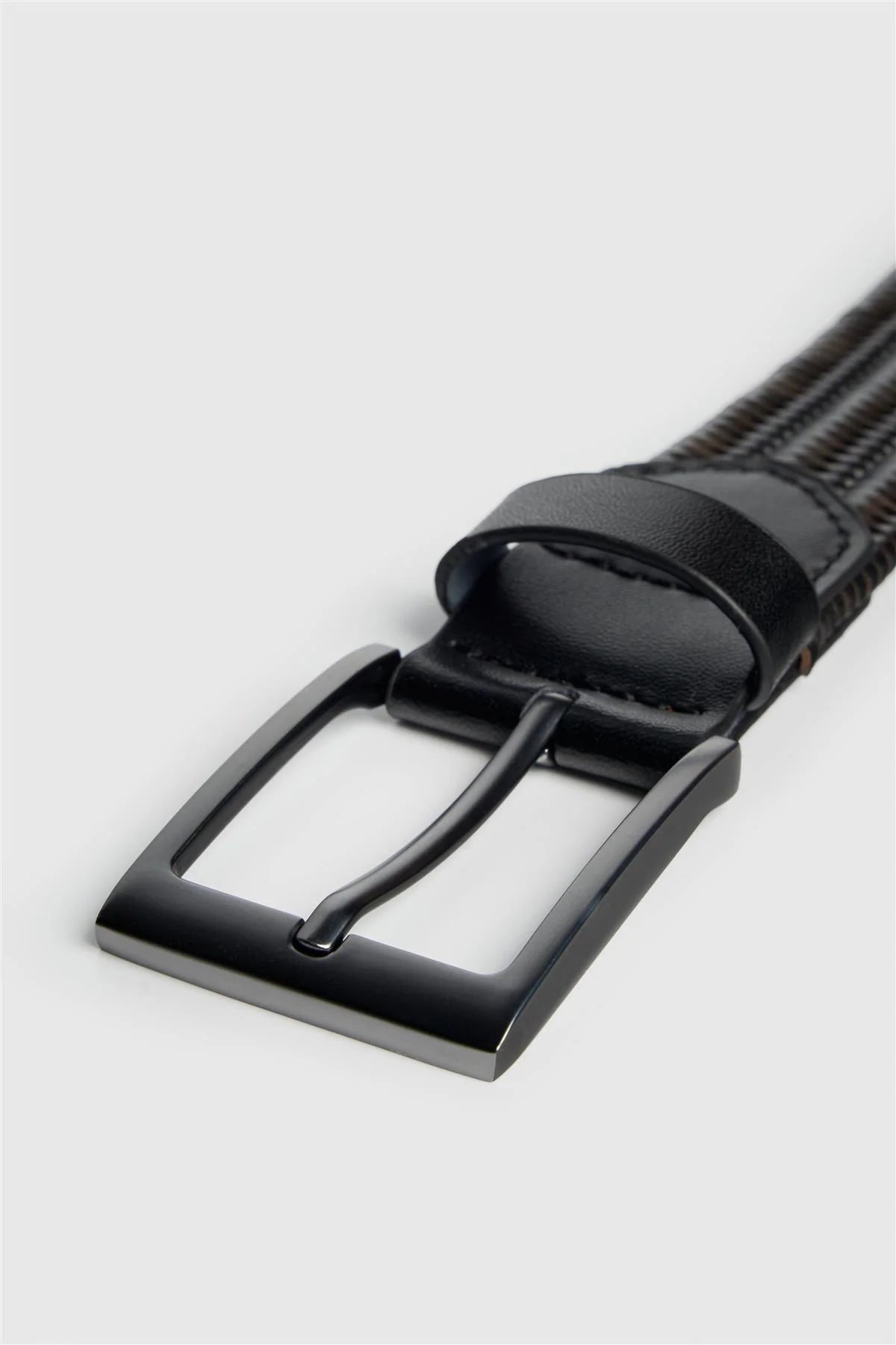 Men’s Genuine Braided Woven Belt with Matte Black Buckle - Cavani Black detail