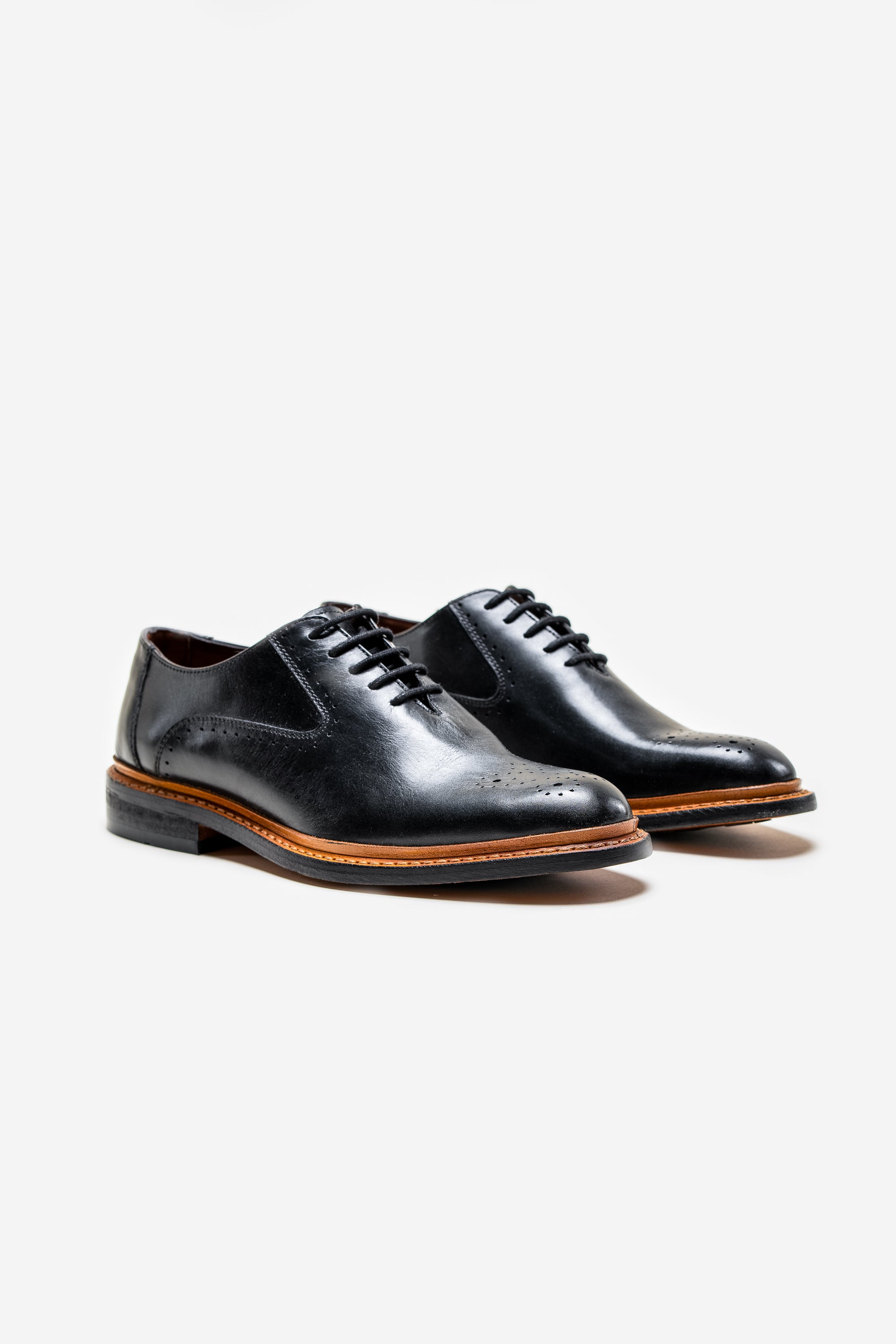 Men's Lace Up Leather Brogue Shoes - BRENTWOOD - Black Pair Side Picture