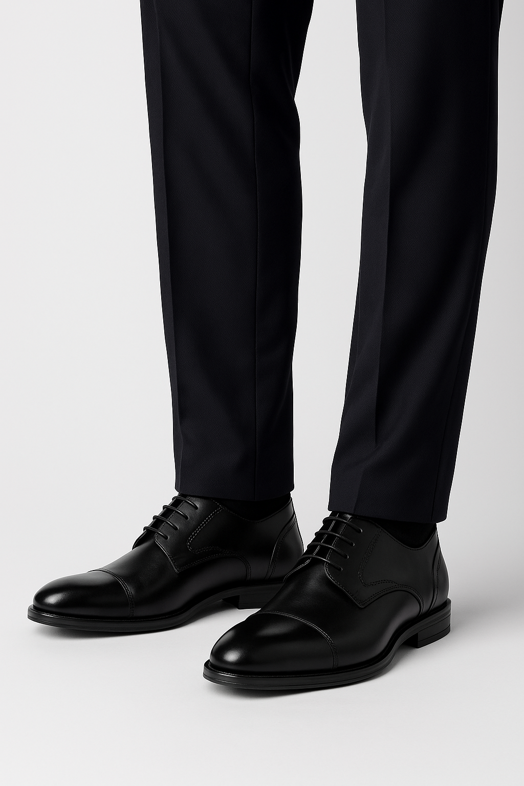 Men’s Leather Cap Toe Derby Dress Shoes - Regent - Black Model Picture