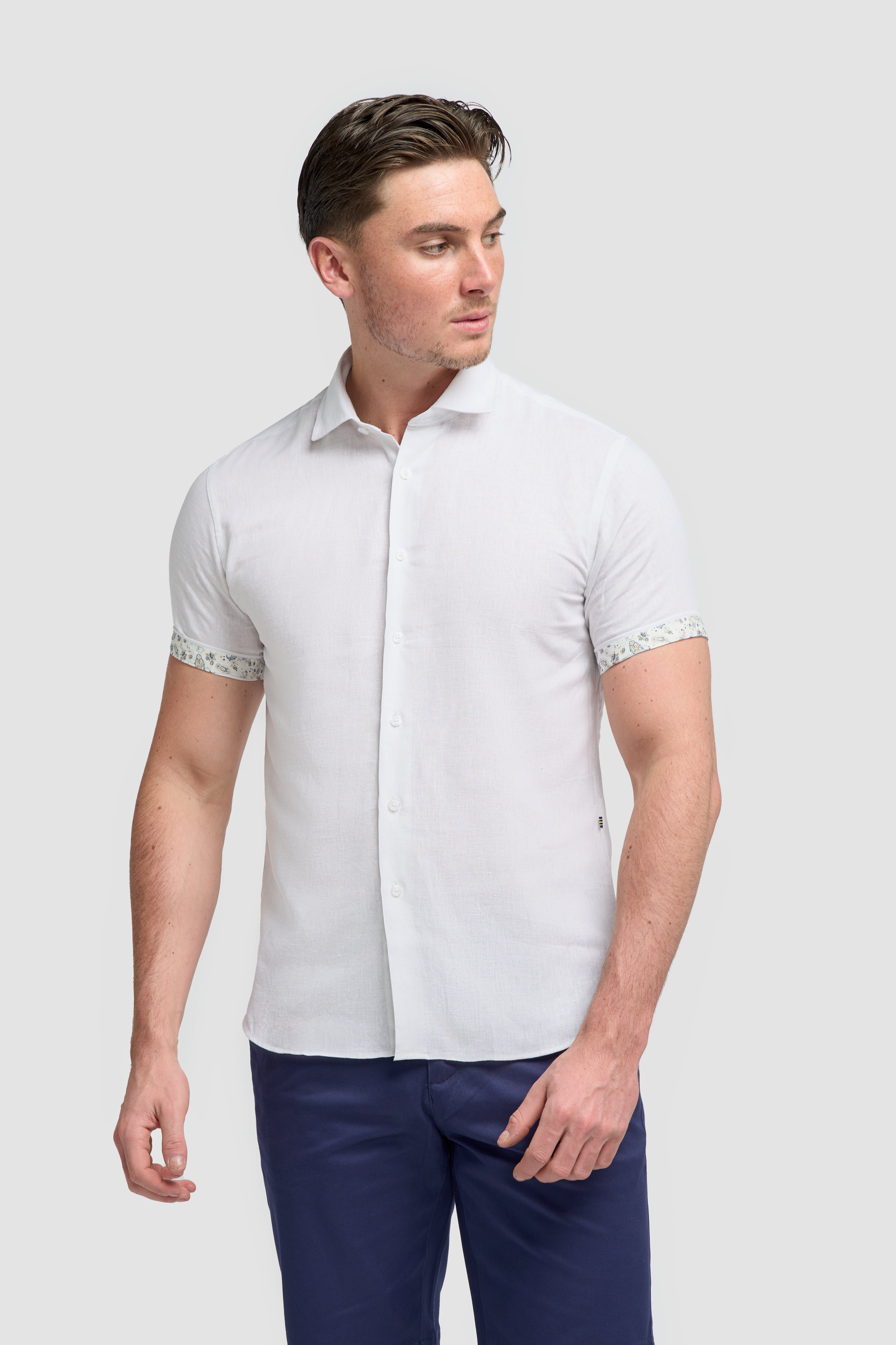 Men’s Linen Blend Short Sleeve Shirt with Cuff Trim - Matera - WhiteModel Picture