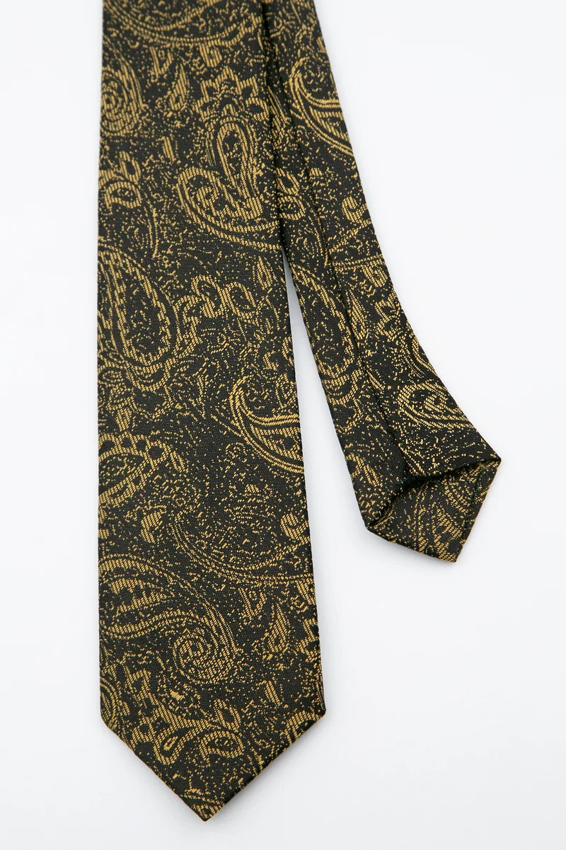 Men’s Paisley Slim Tie & Pocket Square Set in Gold Tie Front Picture