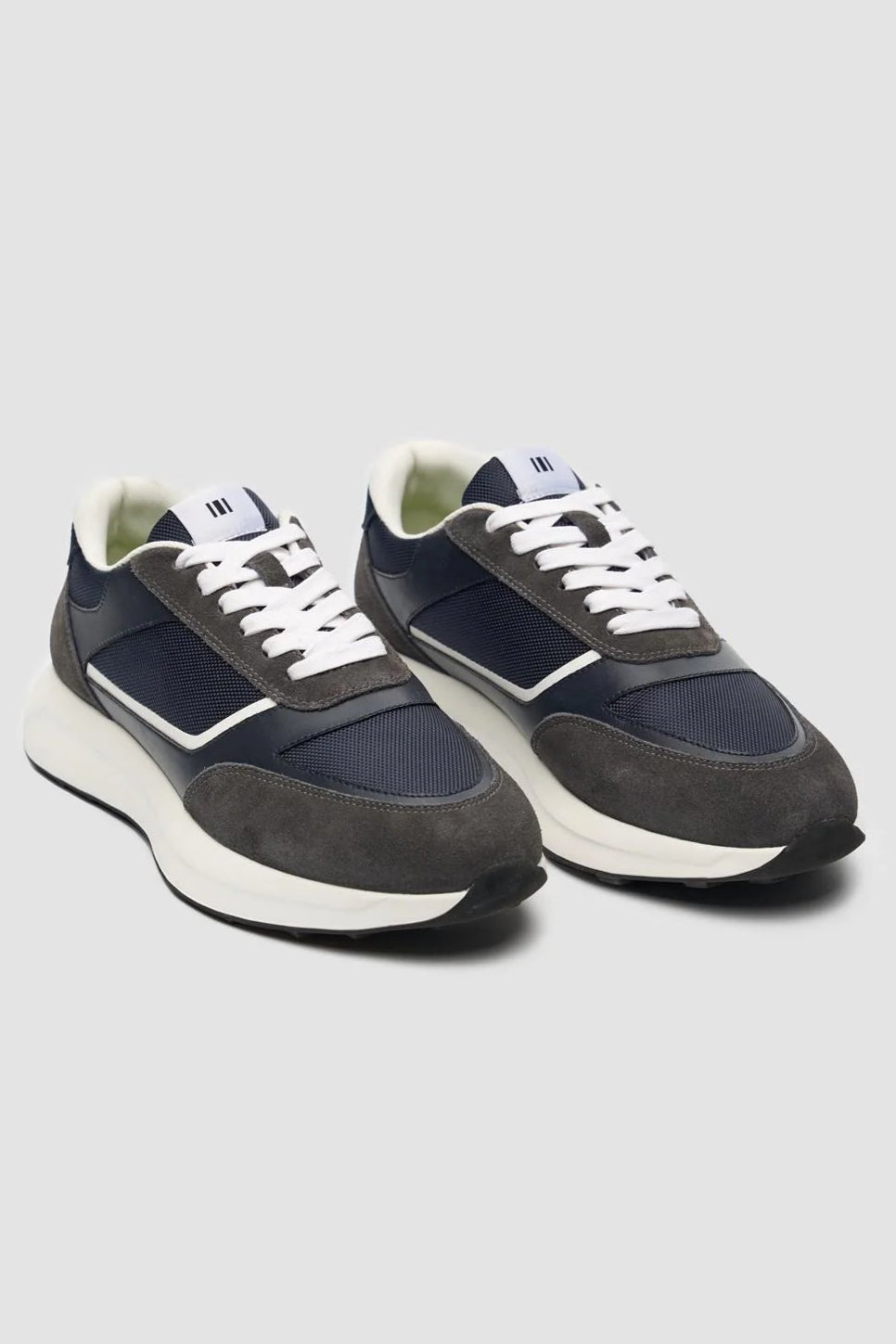 Men’s Retro Lace Up Trainers - Brisbane - Navy Pair Side Picture