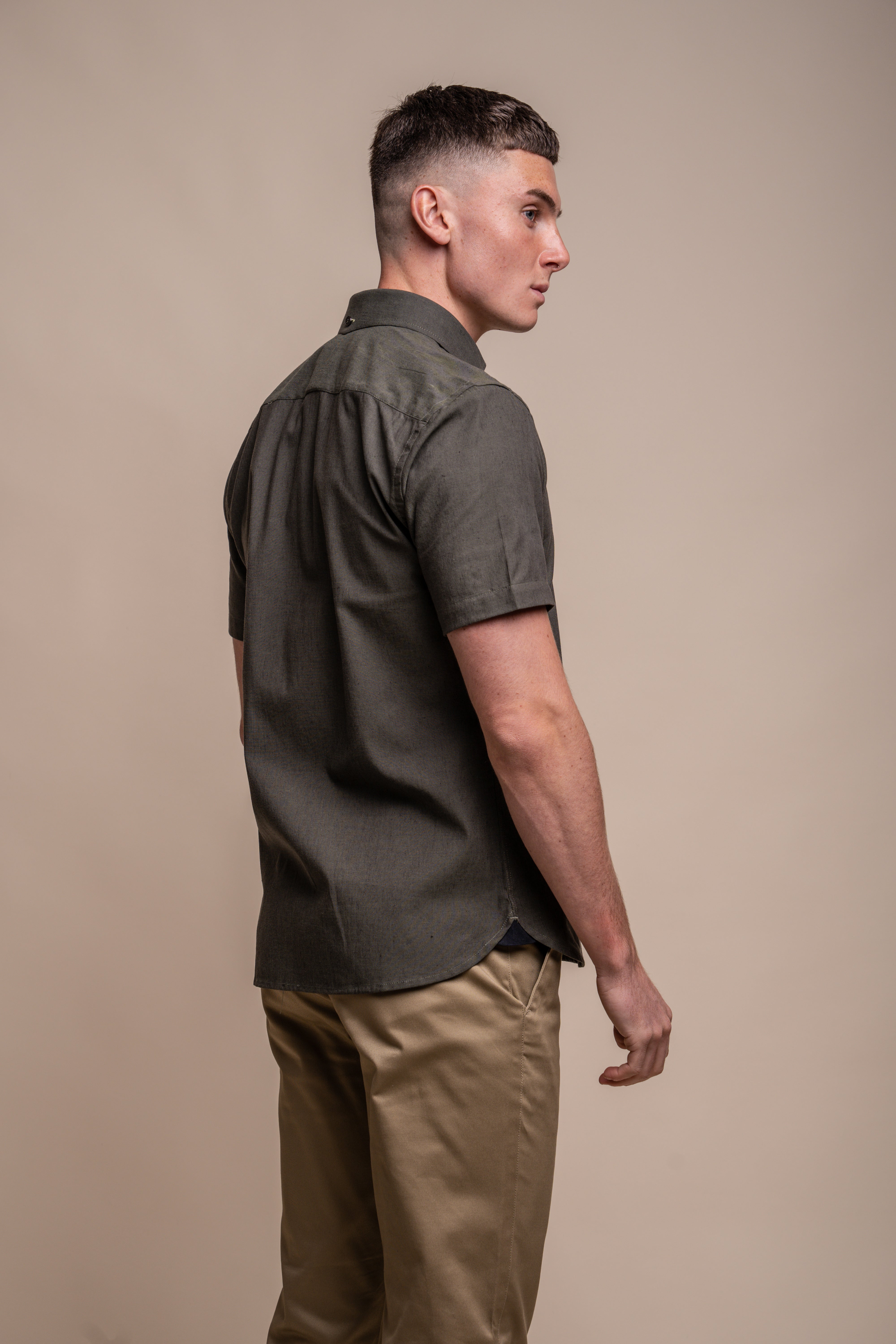Men's Slim Fit Linen Blend Short Sleeve Shirt - FUEGO - Green Back Picture