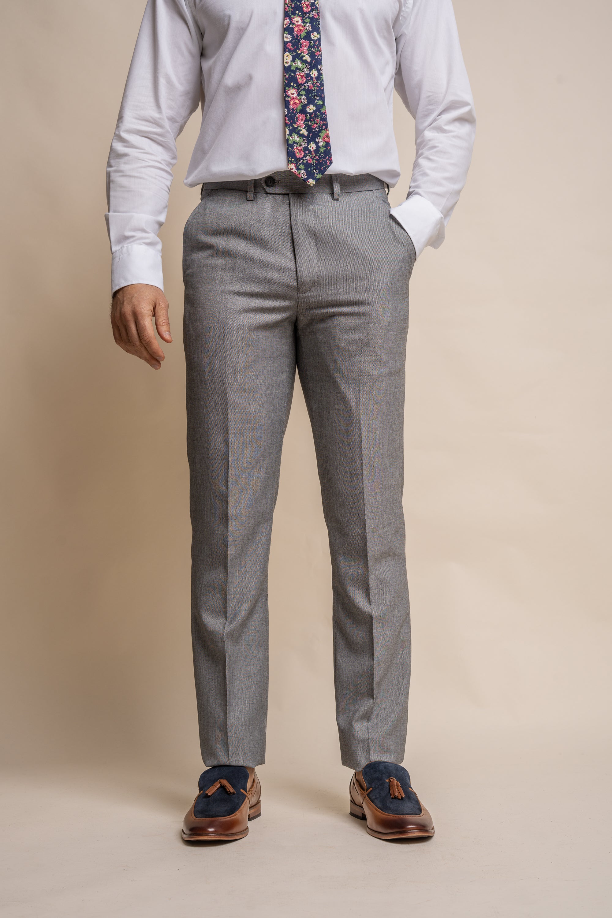 Men's Slim Fit Suit - REEGAN - Light Grey Trousers Picture