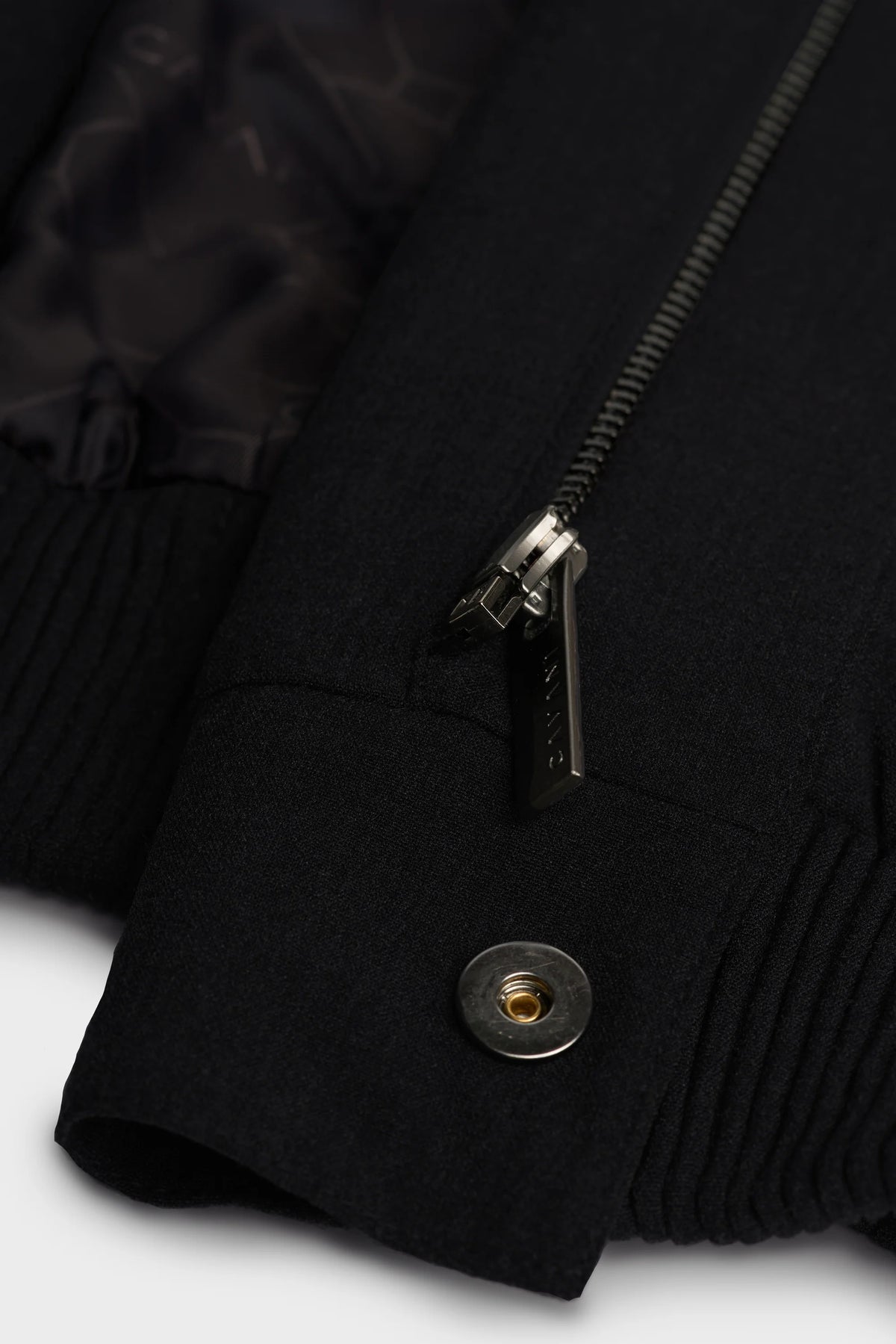 Men’s Smart Bomber Jacket - Cavani Statton Navy zip detail picture