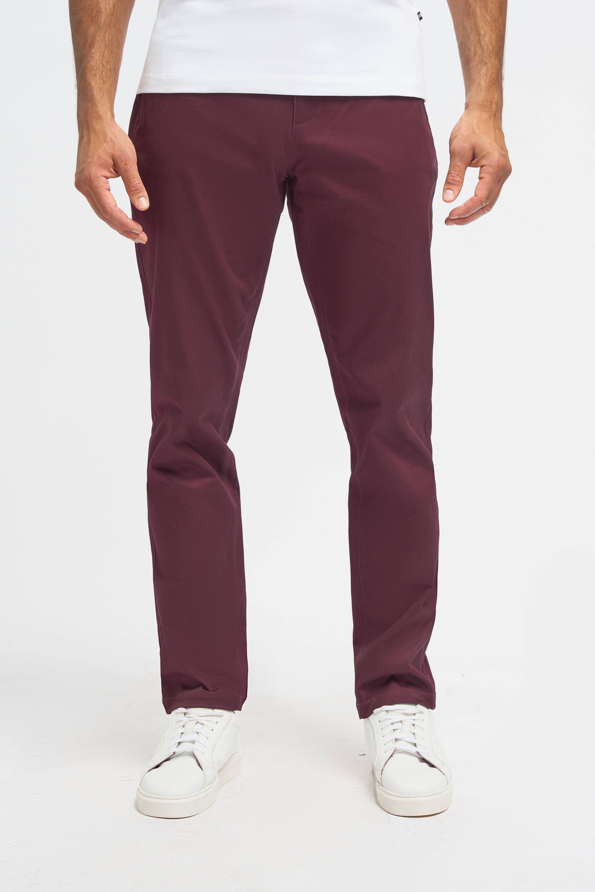 Men's Twill Dakota Chino Trousers - Wine