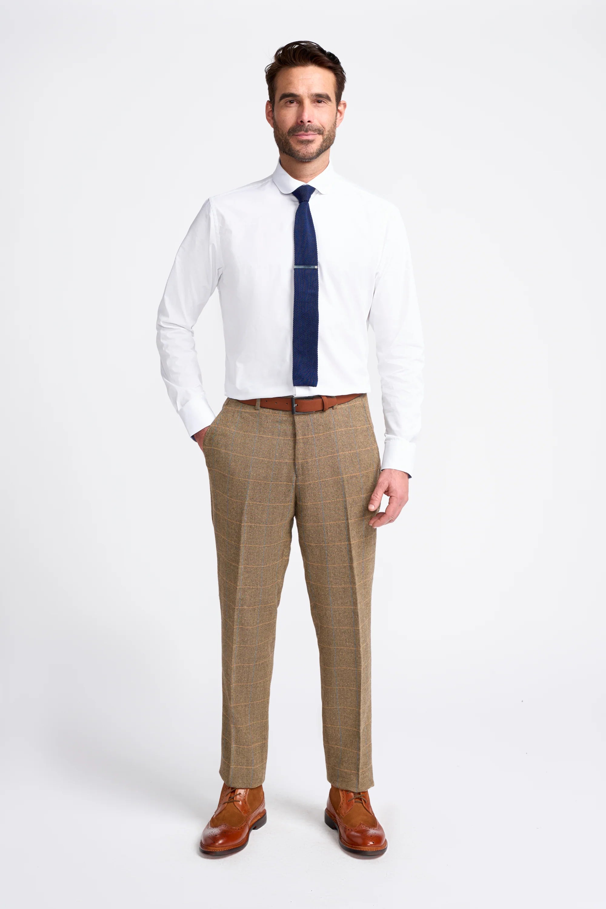 Men's Wool Blend Herringbone Check Trousers - Albert - Tan Brown Model Front Picture