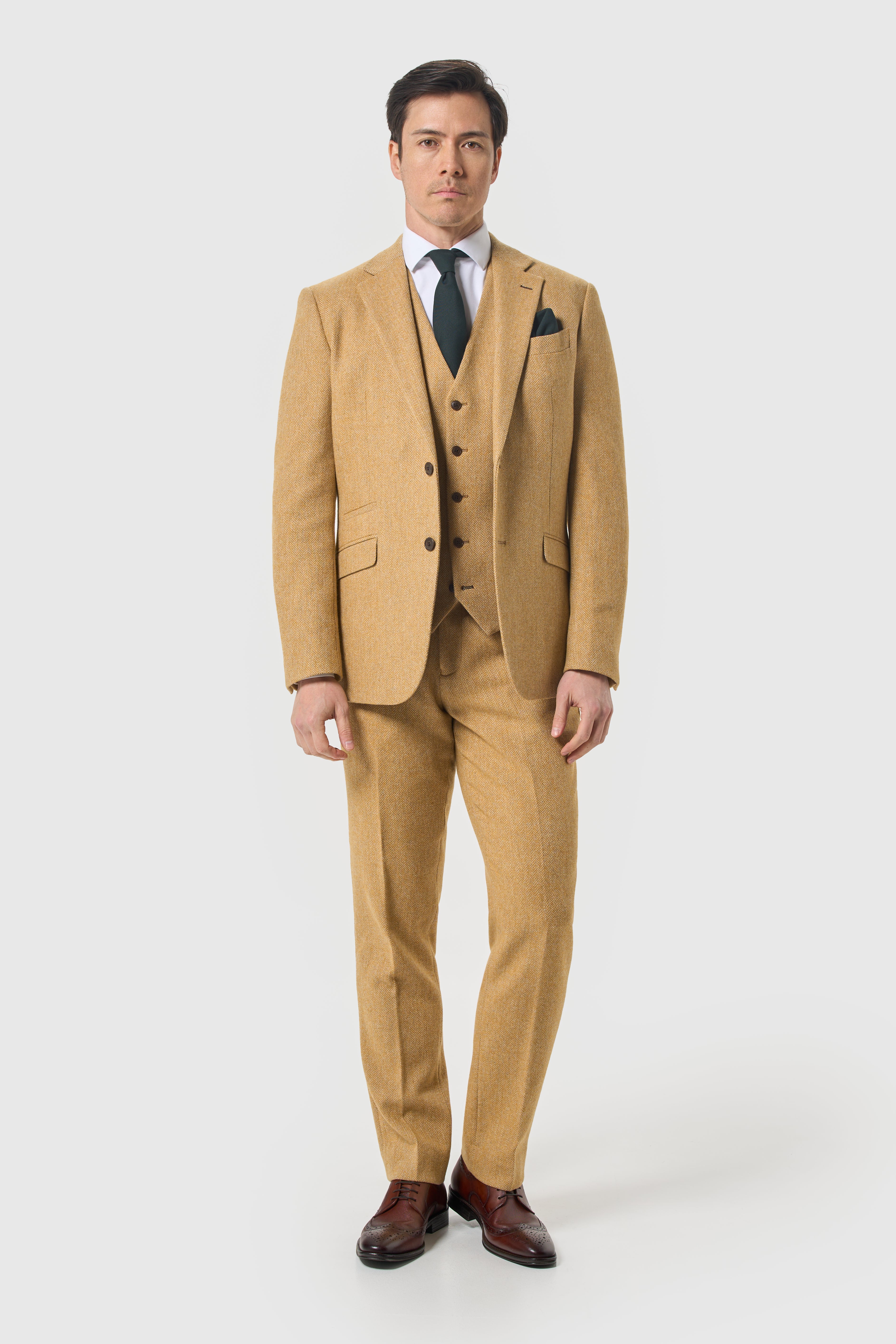 Men’s Wool Herringbone Tweed Suit Jacket - Thomas - Amber Model Picture