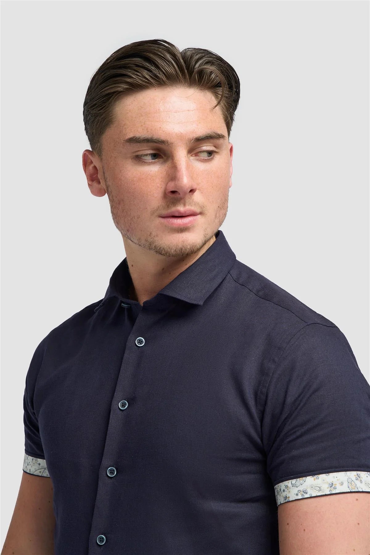 Men’s Linen Blend Short Sleeve Shirt with Cuff Trim - Matera - Navy 