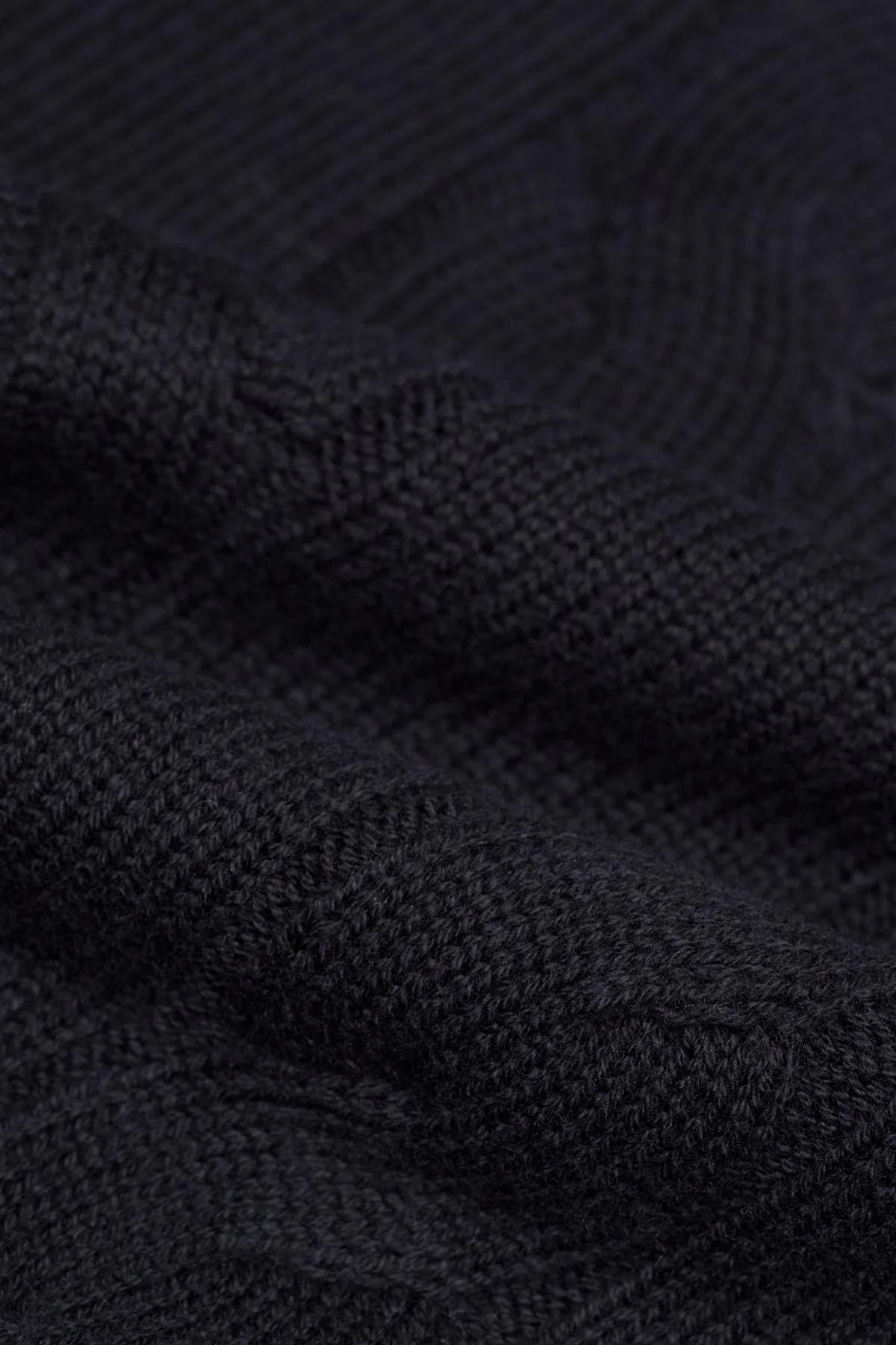 Rollkragenpullover aus Wolle und Baumwolle mit Zopfmuster für Herren – Archie – Marineblau