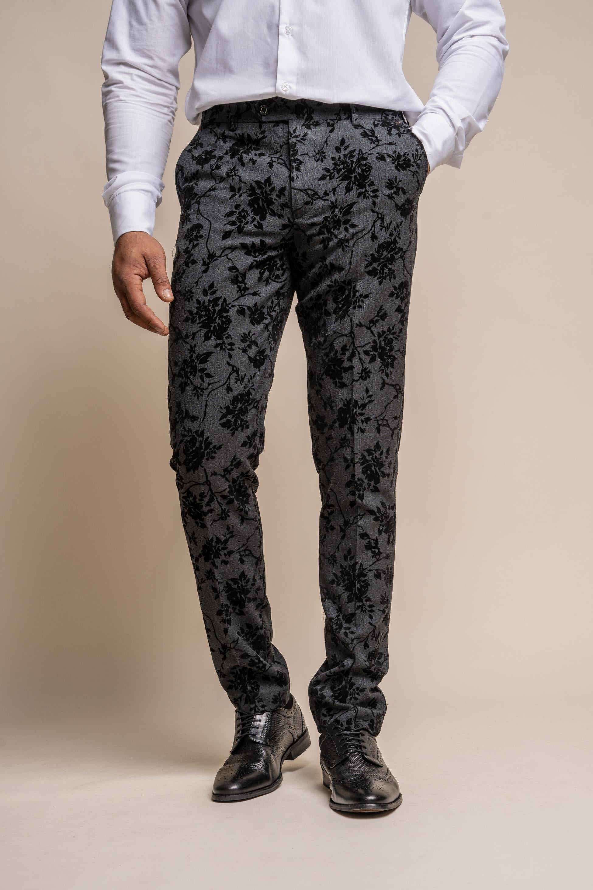 Pantalon en Velours Noir Brodé de Fleurs pour Homme - GEORGI - Noir