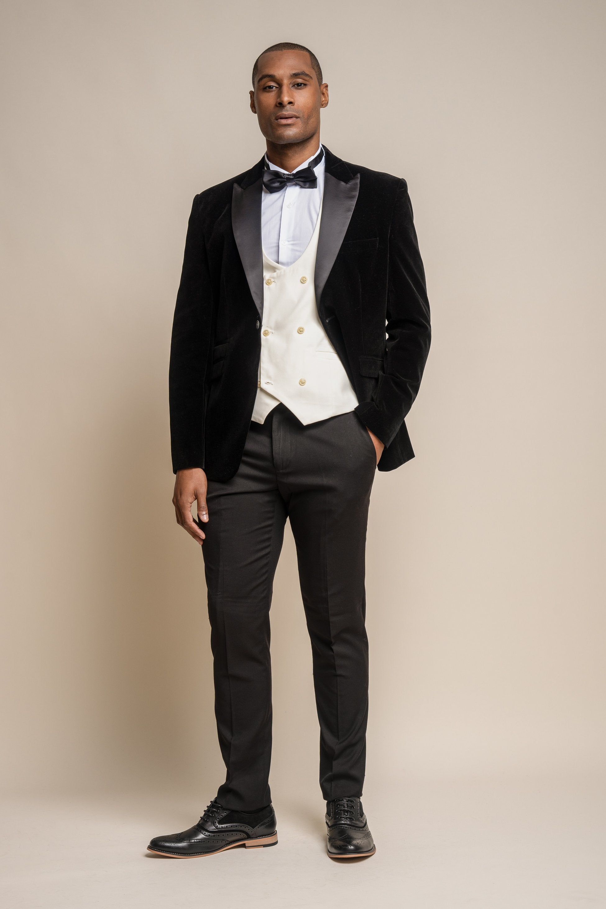 Men's Slim Fit Velvet Tuxedo Blazer - ROSA - Black