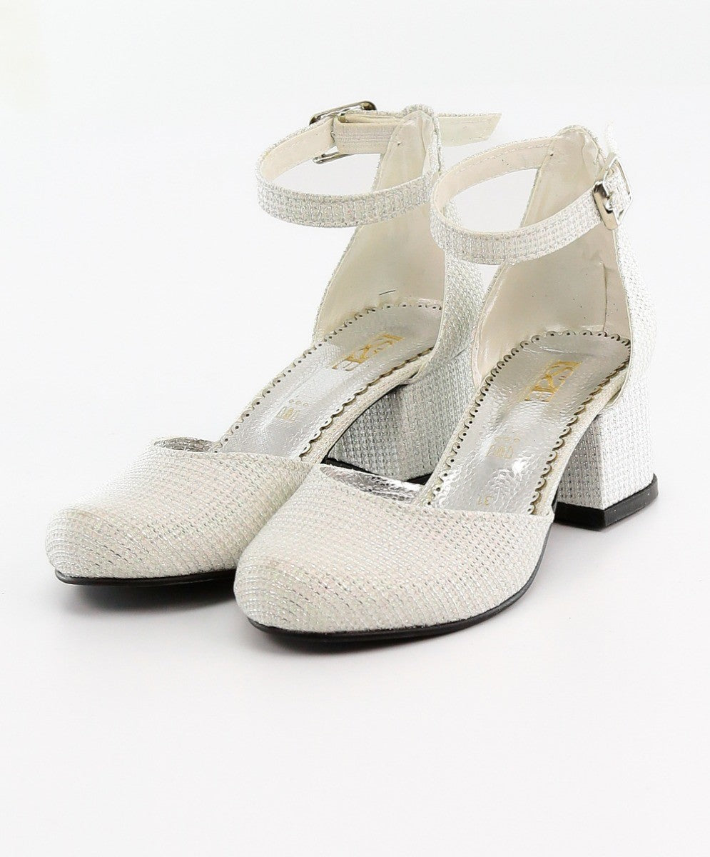 Chaussures de Communion à Bride à la Cheville et Bloc Talon pour Filles - Crème