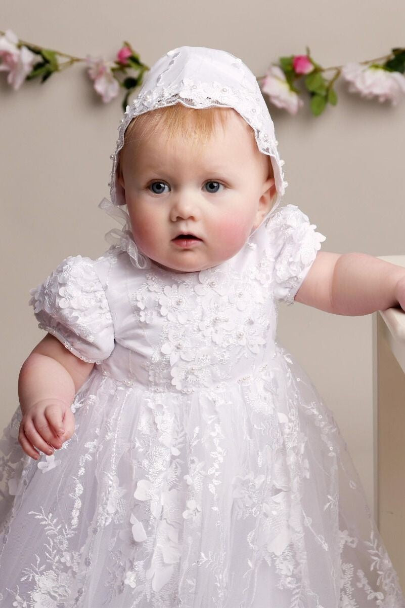 Robe et Bonnet de Baptême en Dentelle Héritage pour Fillettes - RACHEAL - Blanc