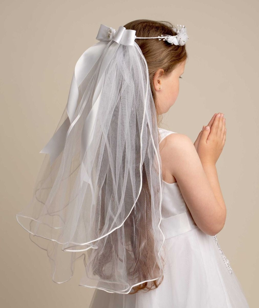 Girls' White Floral Tiara Veil with Bow – CMV 441