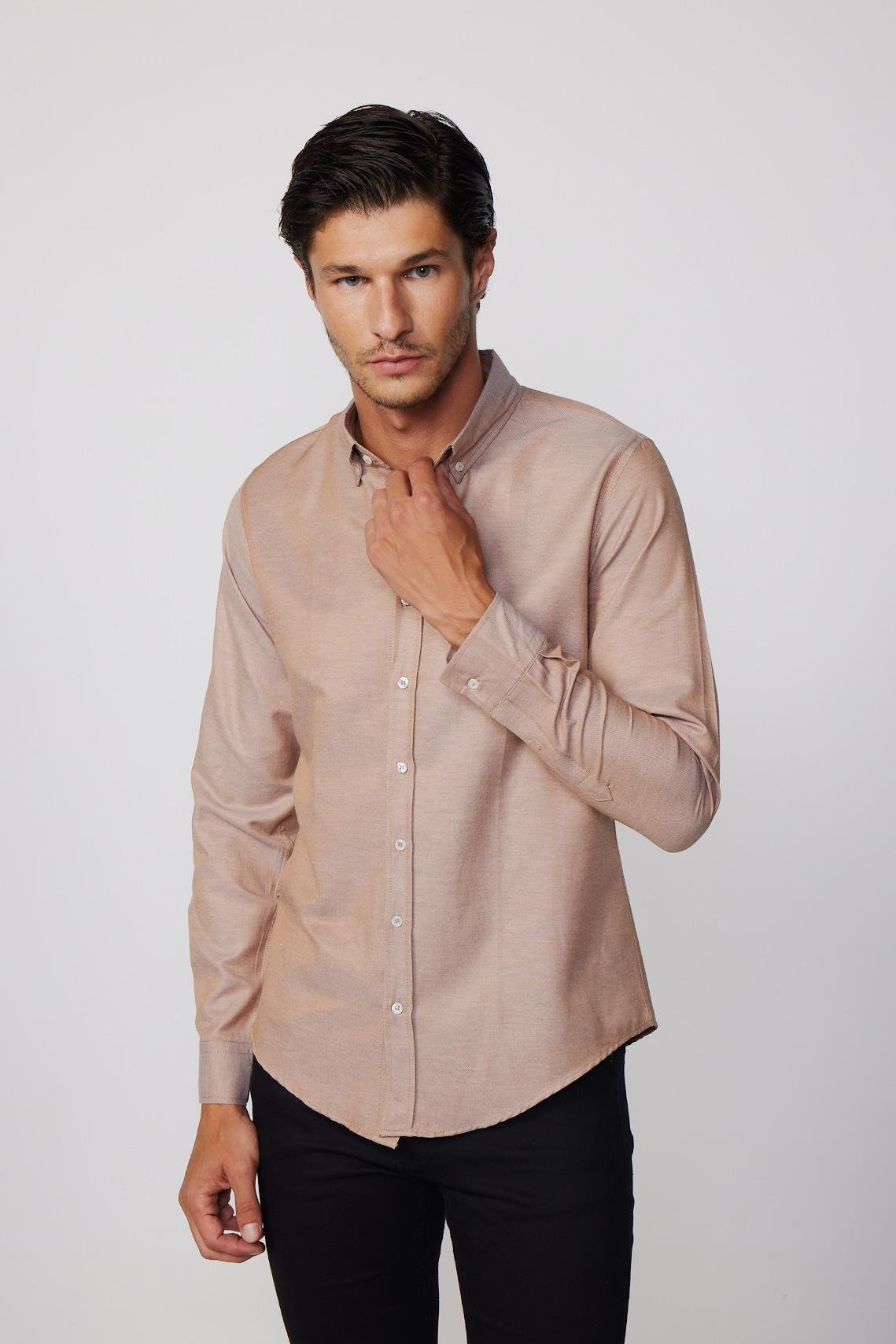 Chemise en coton à col boutonné slim fit pour hommes - GABARDIN - Tan