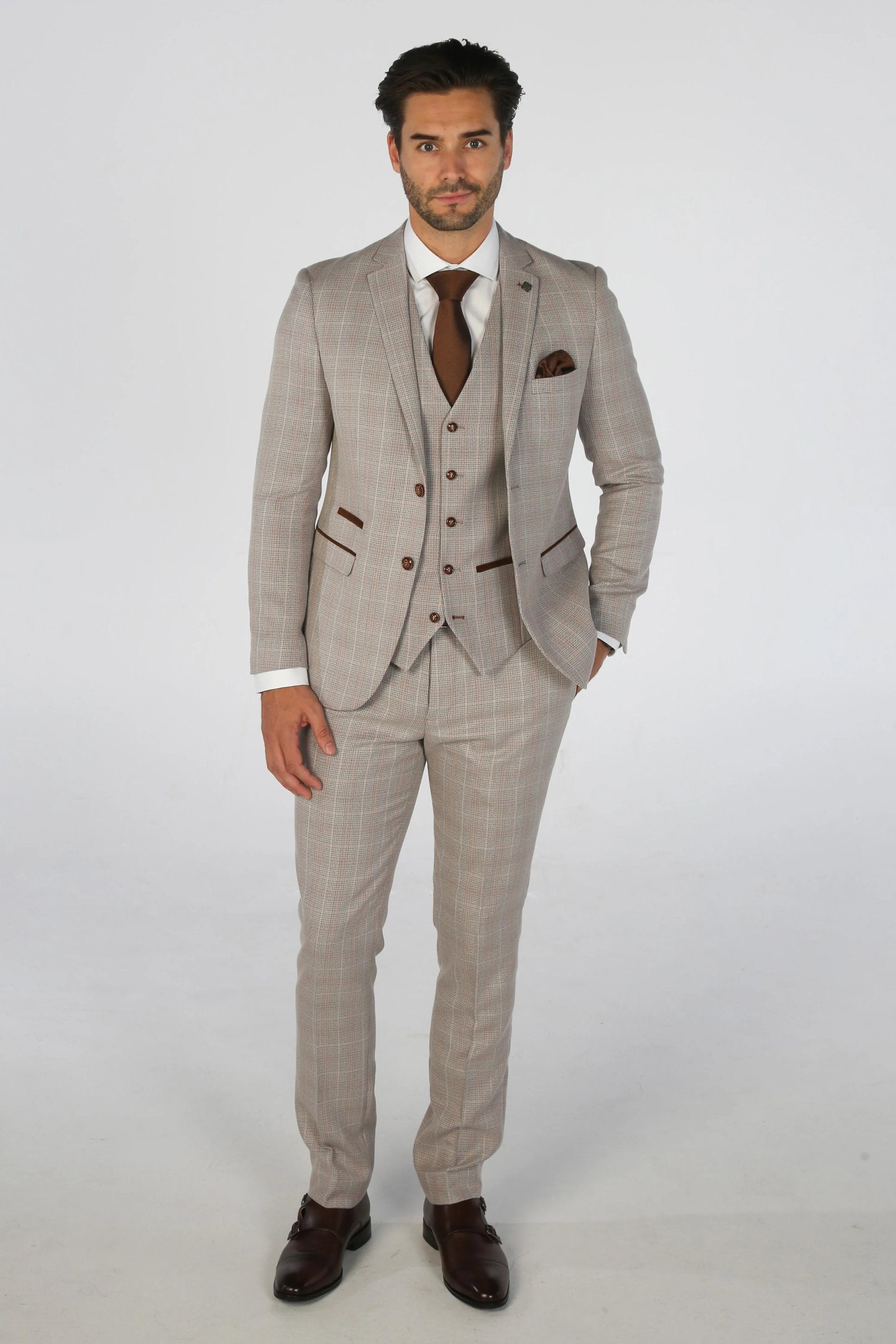 Men’s Tailored Fit Check Suit – LEO - Beige