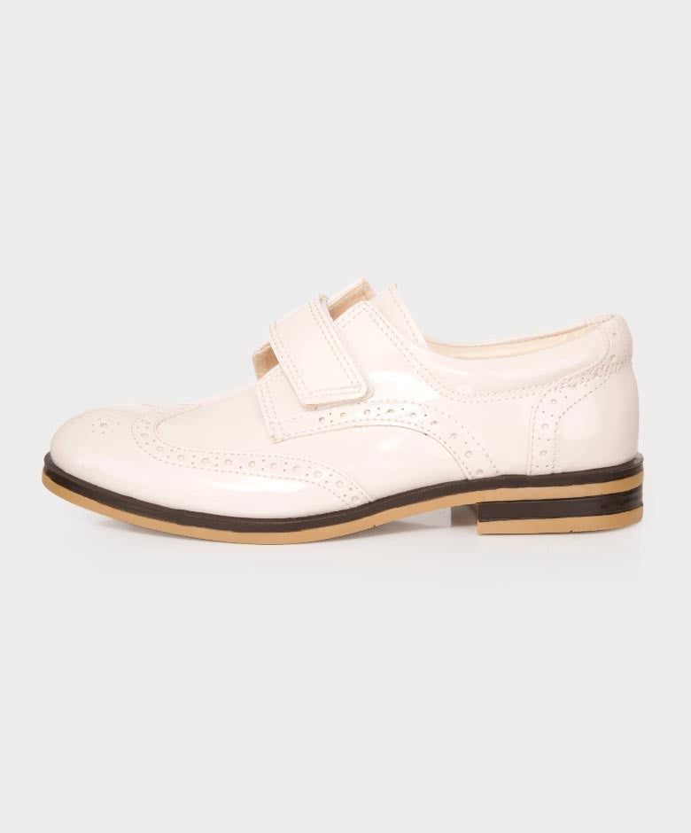 Jungen Patent Brogue Klettverschluss Formelle Schuhe - Elfenbein-Creme