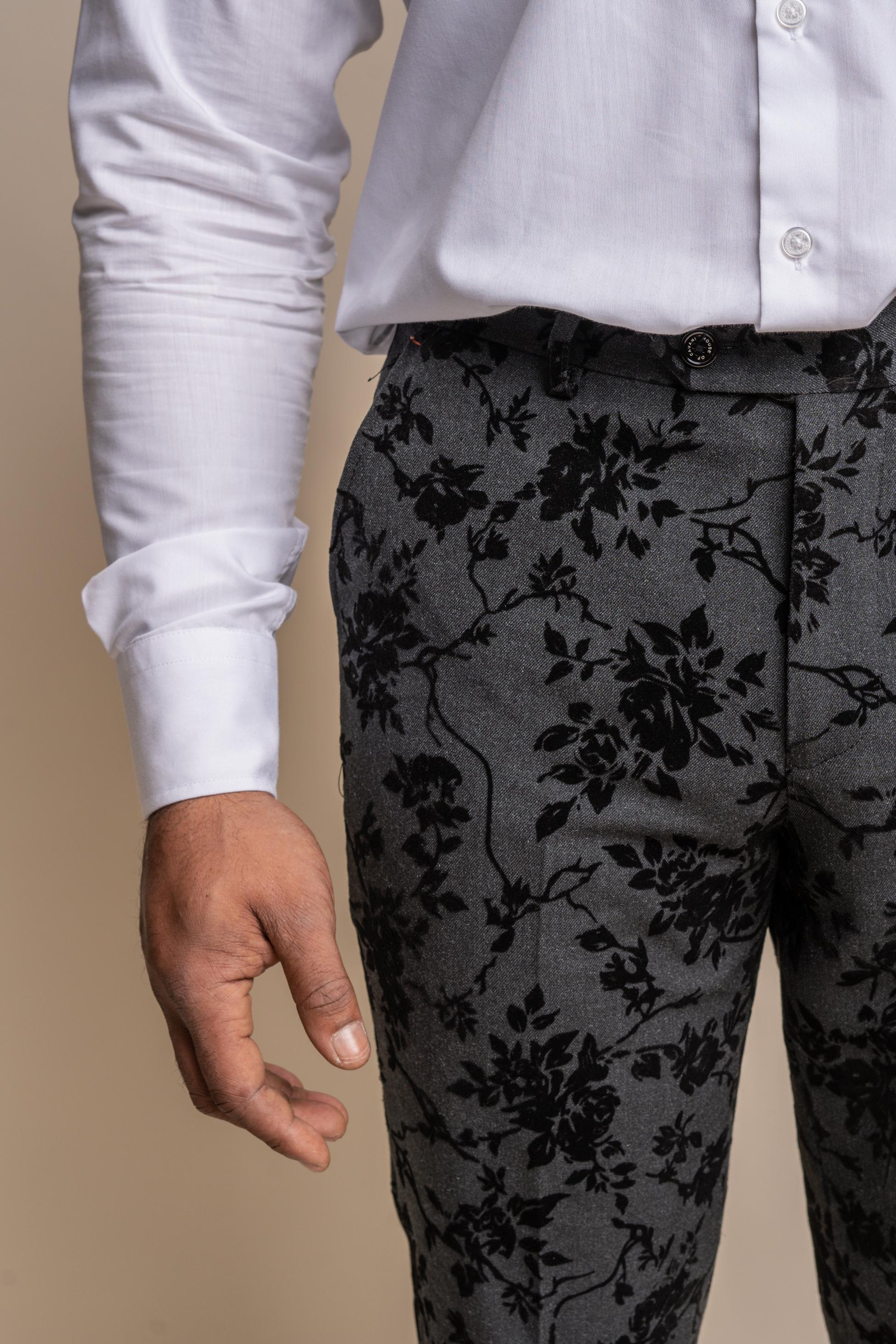 Pantalon en Velours Noir Brodé de Fleurs pour Homme - GEORGI - Noir