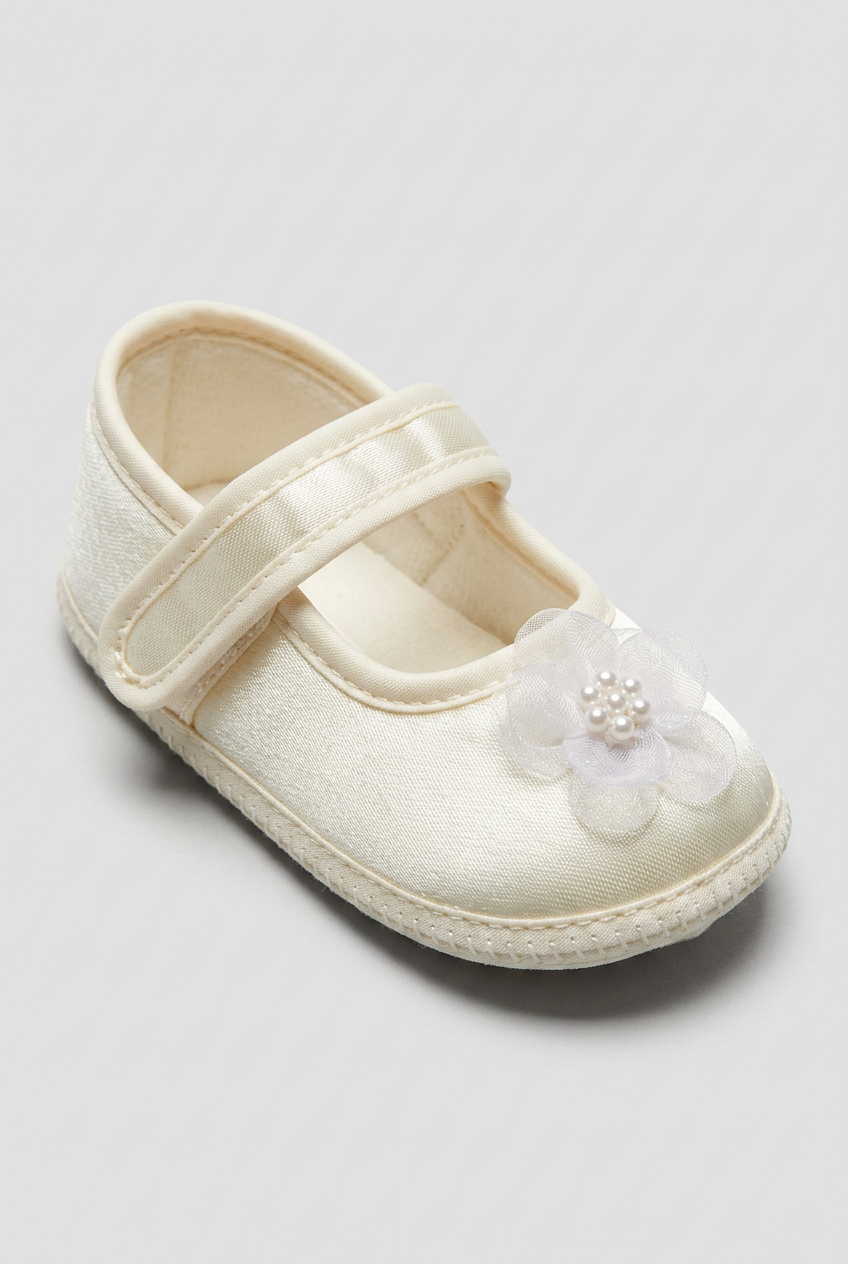 Chaussures de landau en satin avec fleurs pour bébés filles - Ivoire